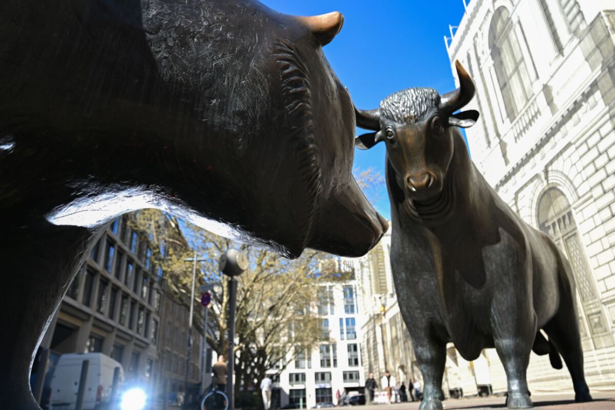 ++ ARCHIVBILD ++ Börsen zeigen sich im Plus