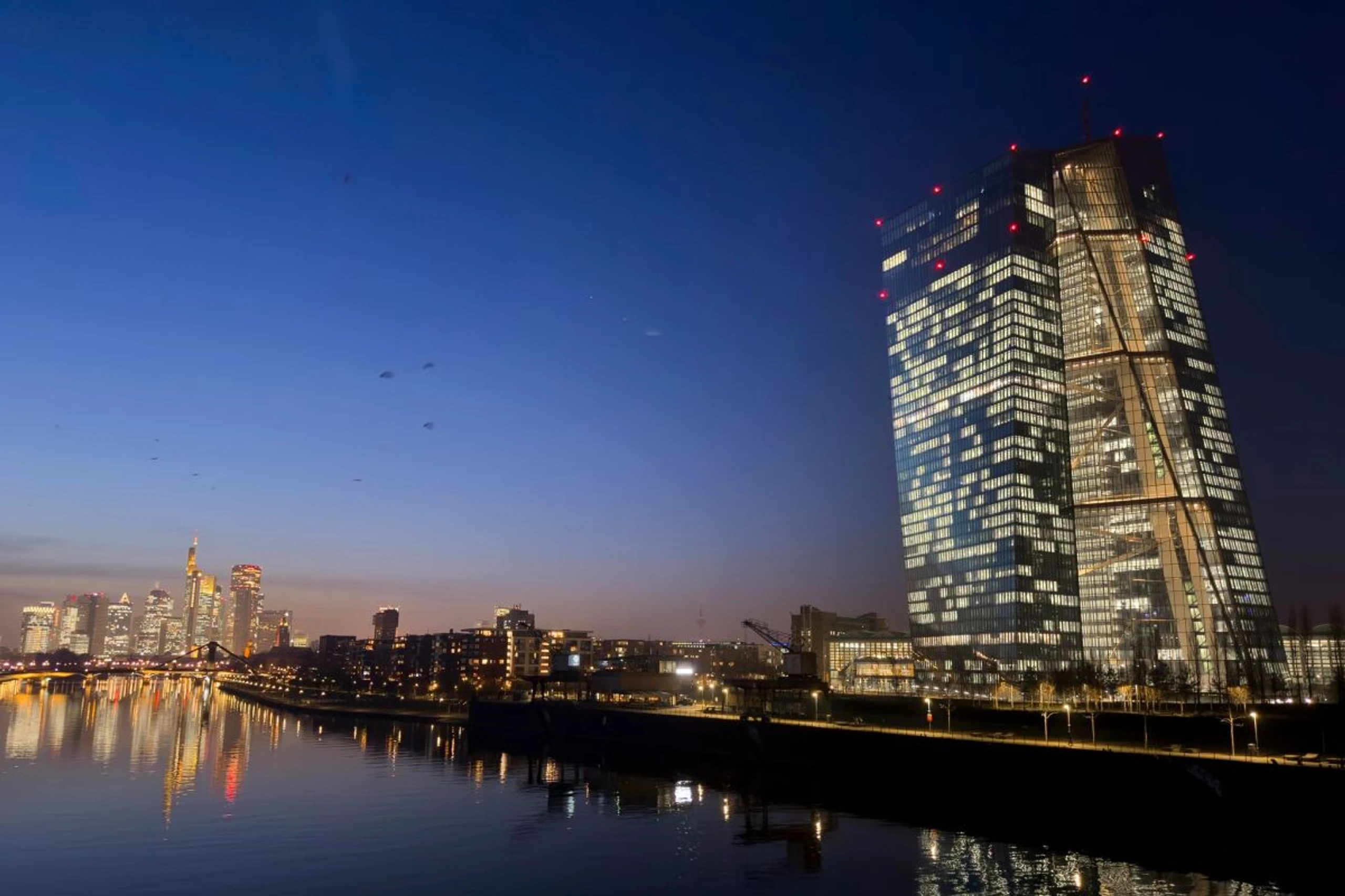 EZB berät nach Ölpreisschock über Zinsen