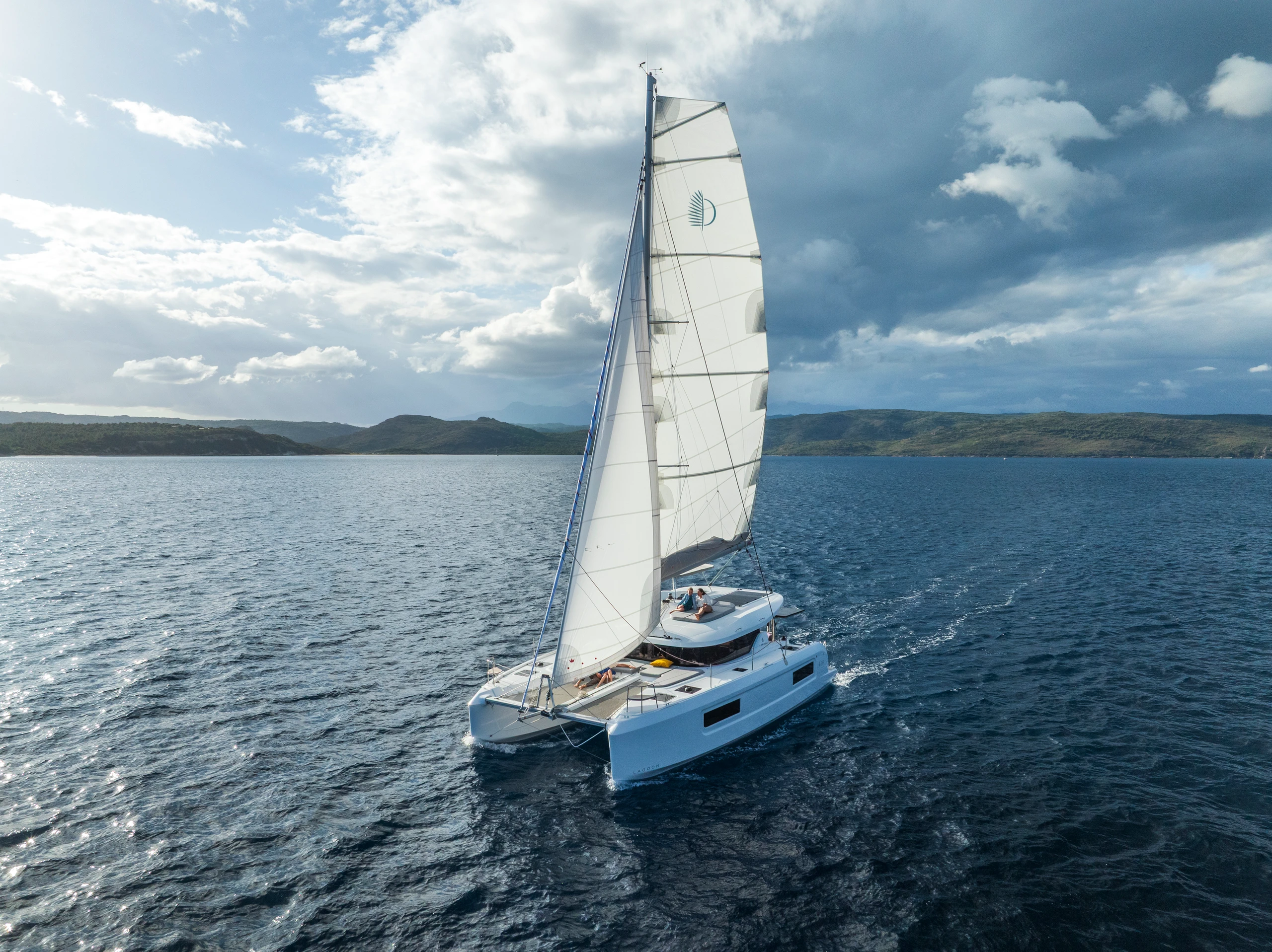 © Lagoon Yachts Blurred image background