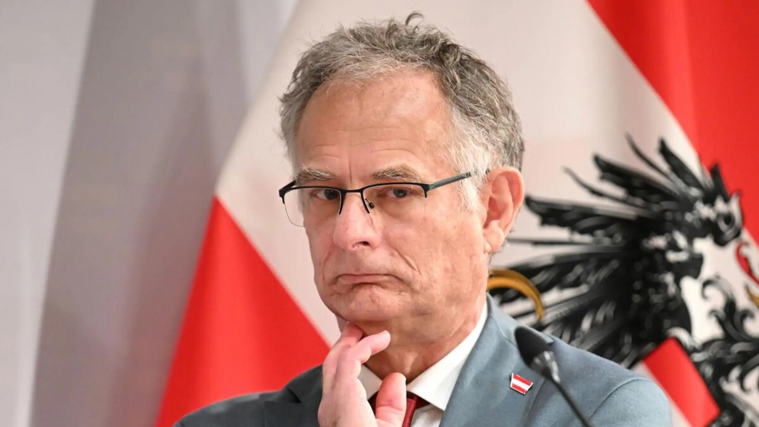 © HELMUT FOHRINGER, APA Marterbauer kämpft weiter gegen Defizit-Zahlen