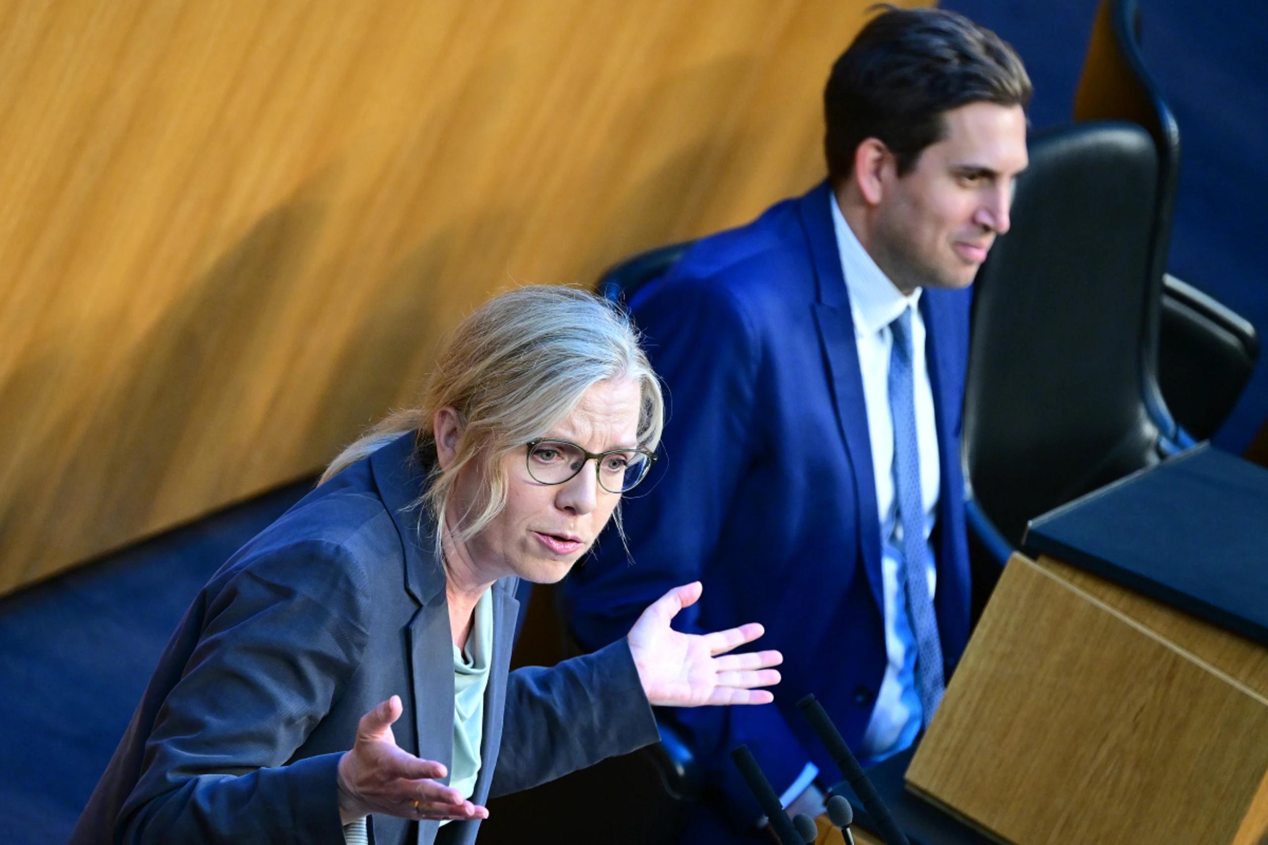 Sowohl Gewessler als auch Pröll sind für Investitionen in Erneuerbare