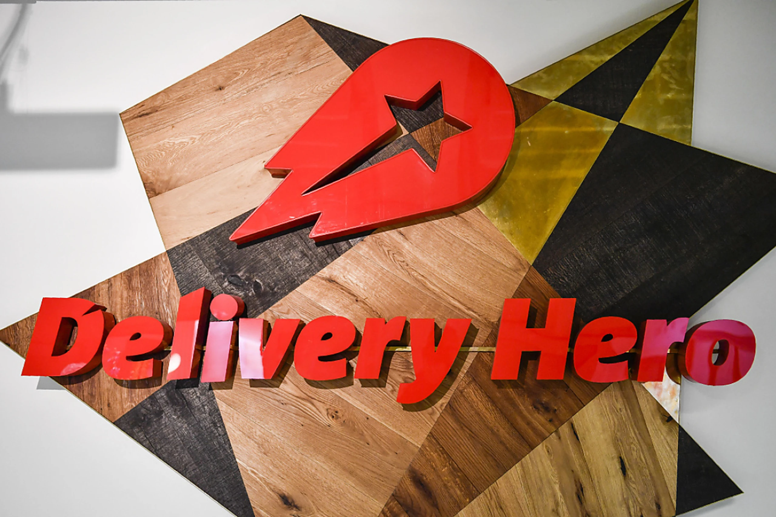 Das bereinigte operative Ergebnis (EBITDA) lag 2025 bei 903 Mio. Euro