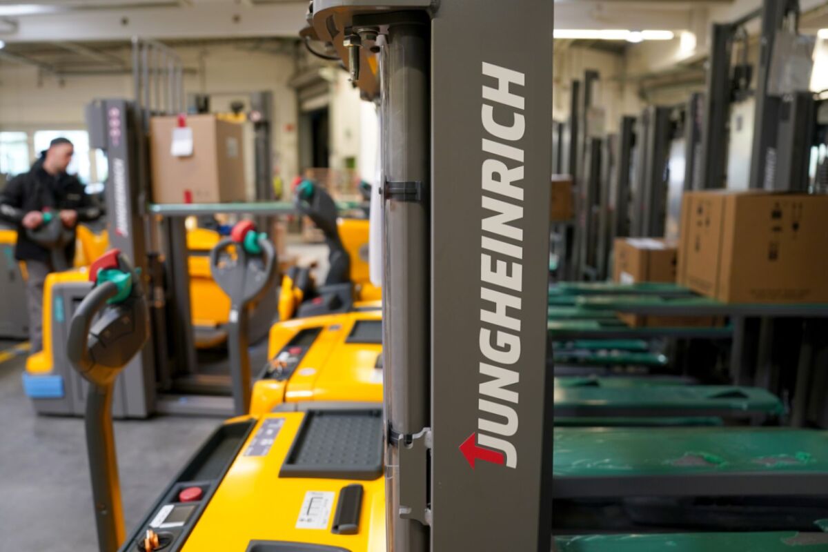 ++ ARCHIVBILD ++ Jungheinrich mit kräftigen Gewinneinbußen