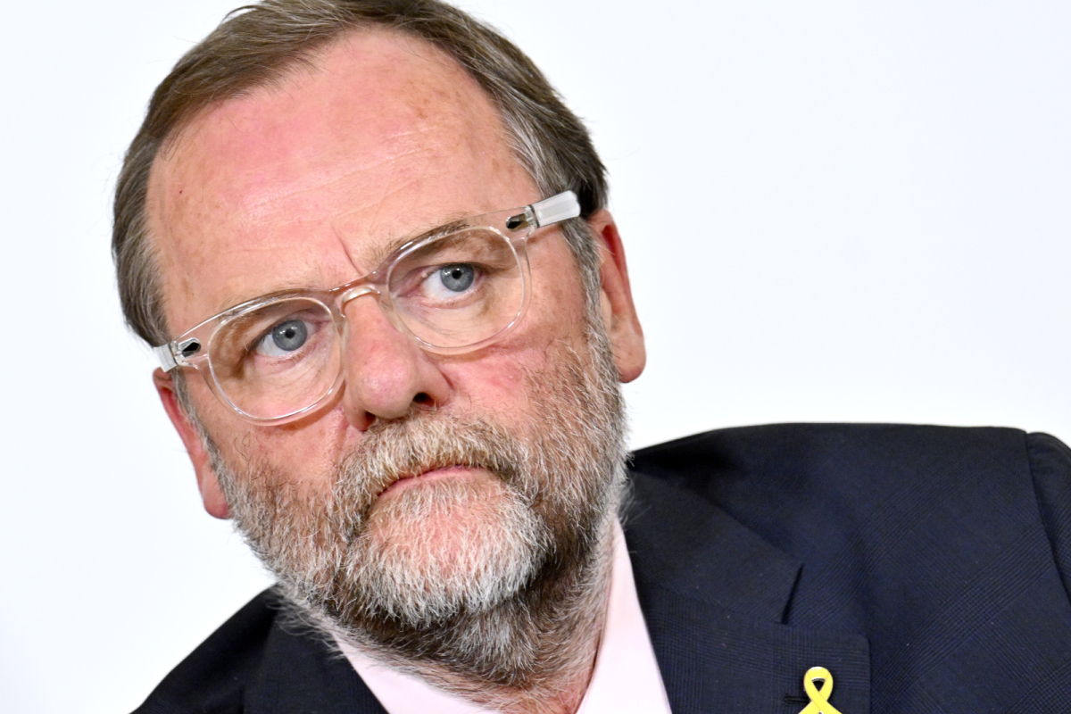 Schellhorn will auf die Wehrdienst-Experten hören