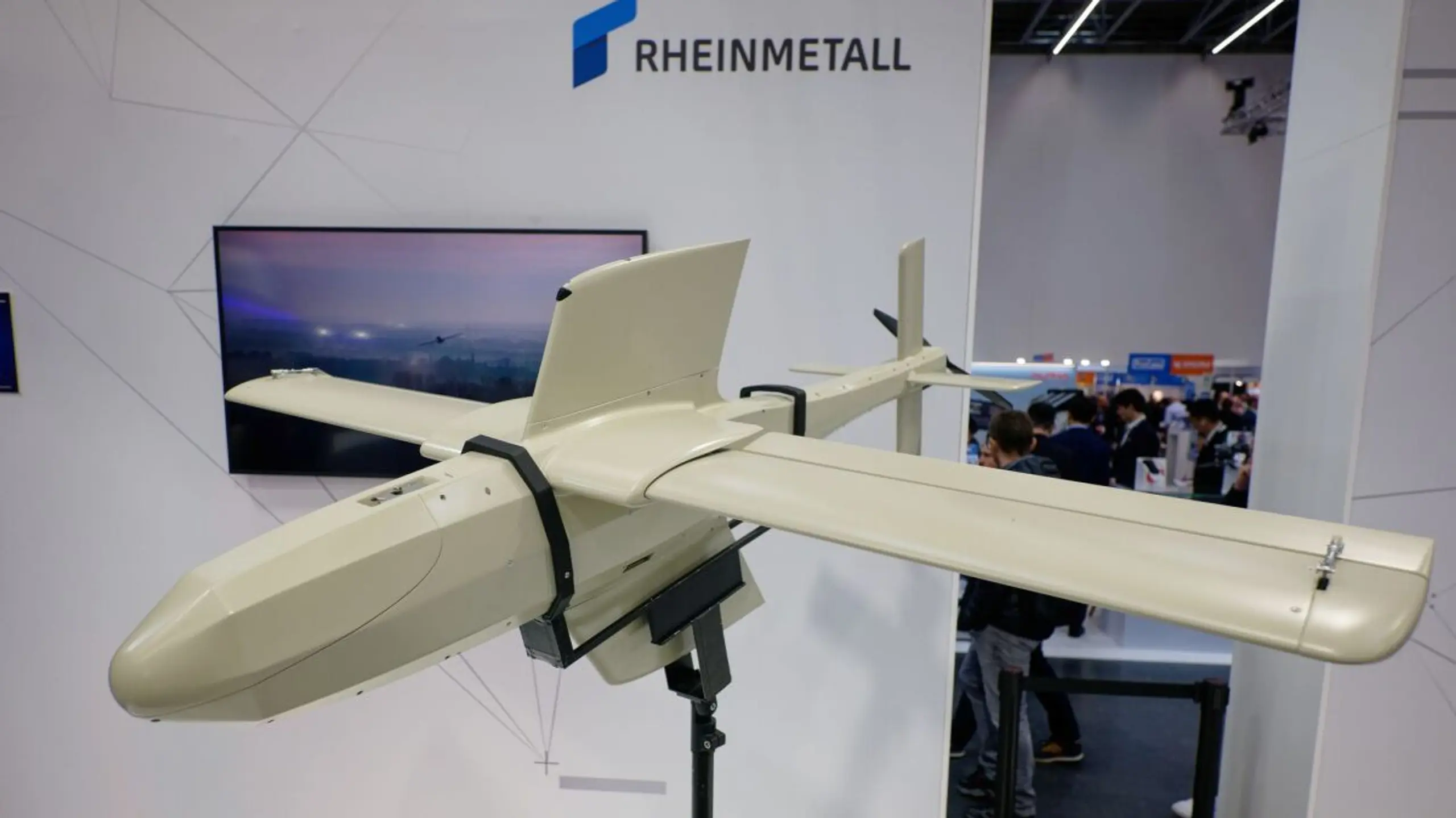 © DPA, Henning Kaiser, Apa Auftrag im Wert von knapp 300 Millionen Euro in Aussicht