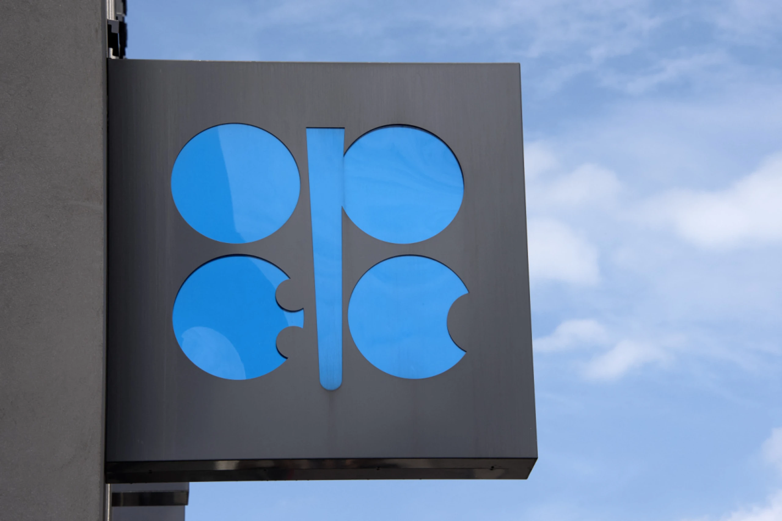 Um sich für eine mögliche Wiedereröffnung der Straße von Hormuz zu wappnen