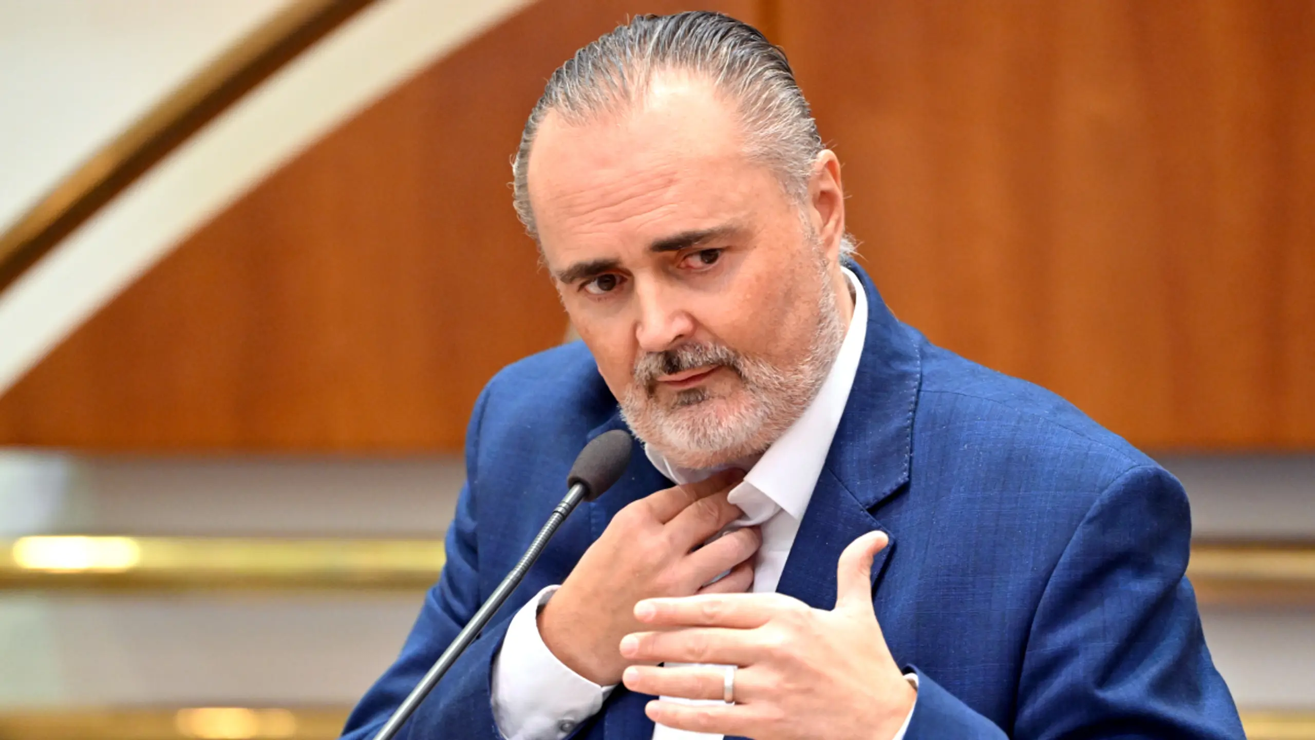 © HANS KLAUS TECHT, Apa Doskozil wurde in Leipzig operiert