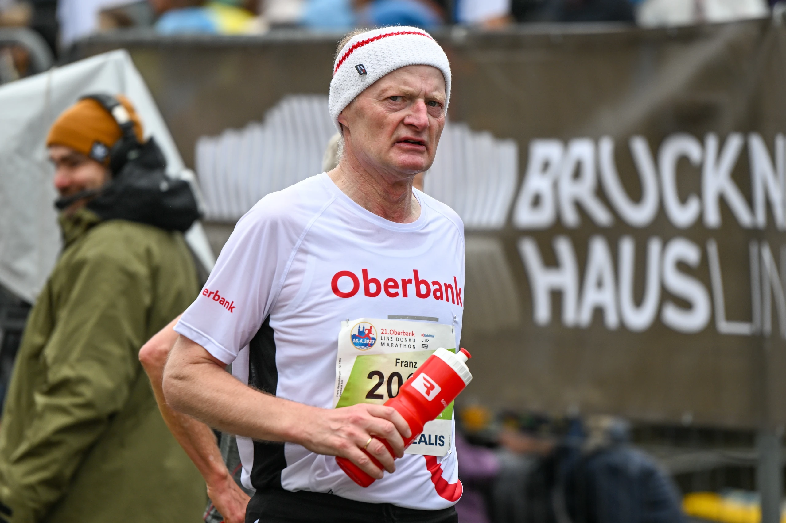 Oberbank: Laufende Rekorde