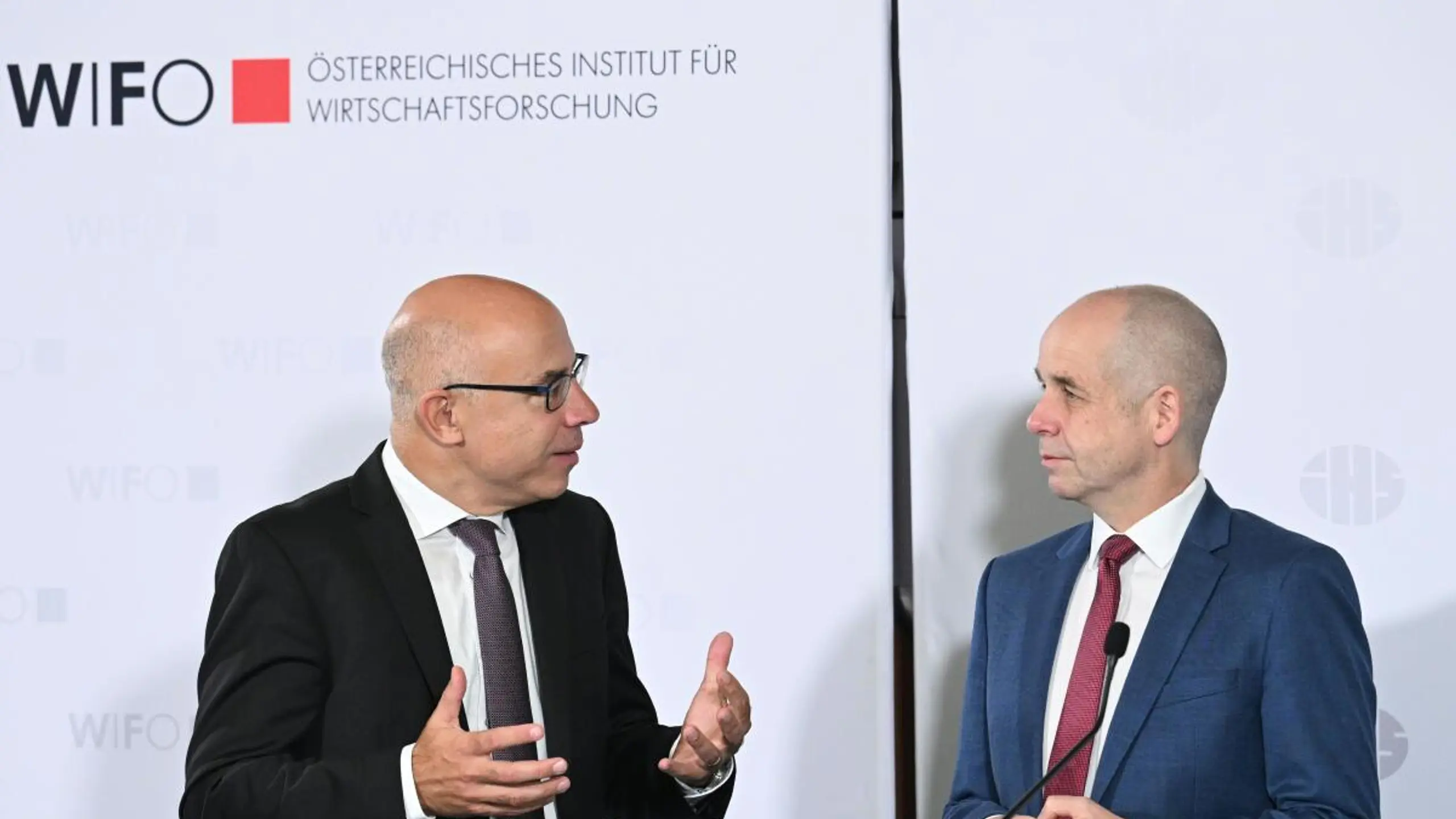 © Apa, HELMUT FOHRINGER Wirtschaftsforscher sehen Budget im Plan