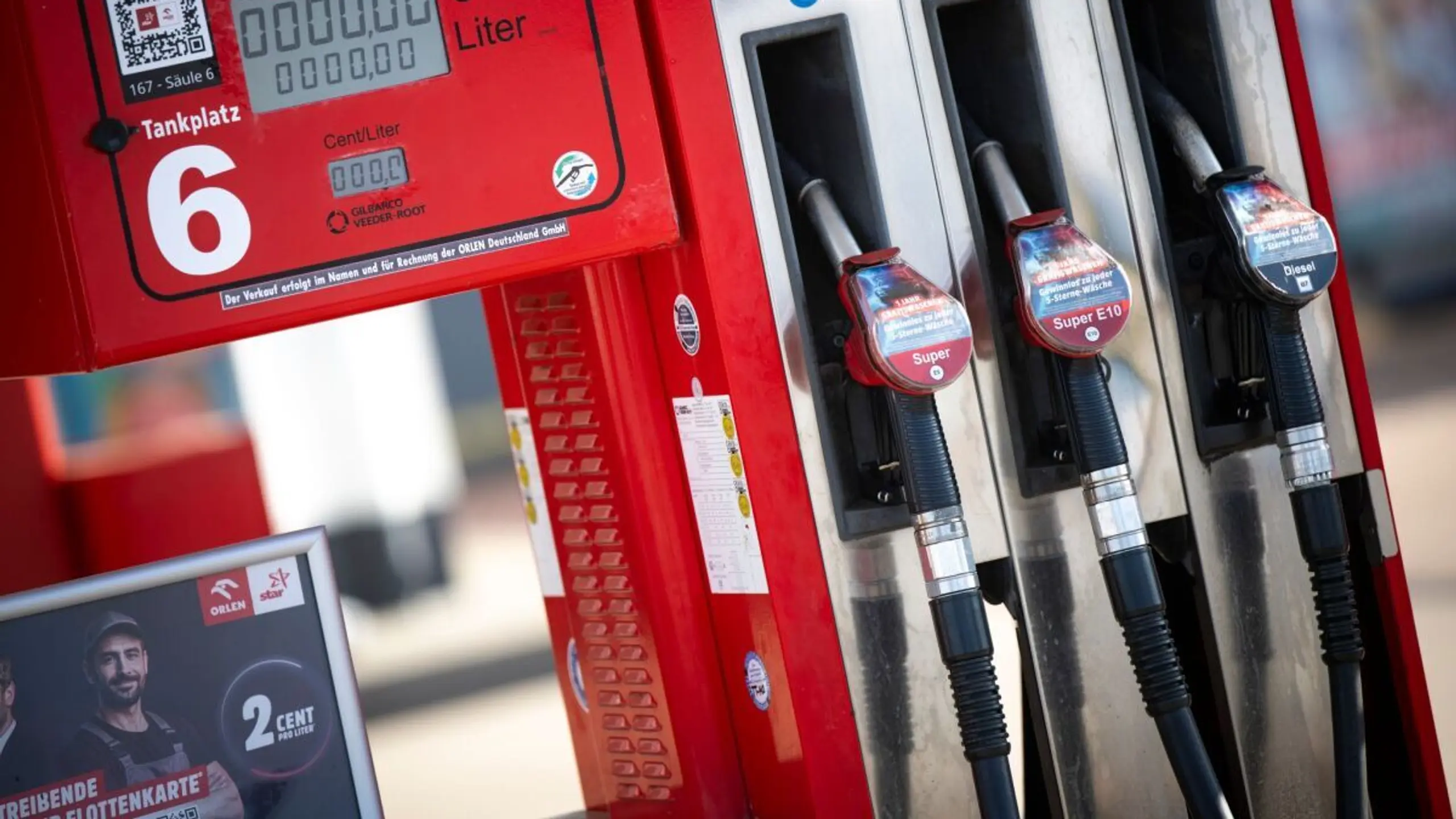 © DPA, Philip Dulian, Apa Energiesteuer auf Diesel und Benzin soll um rund 17 Cent/Liter gesenkt werden