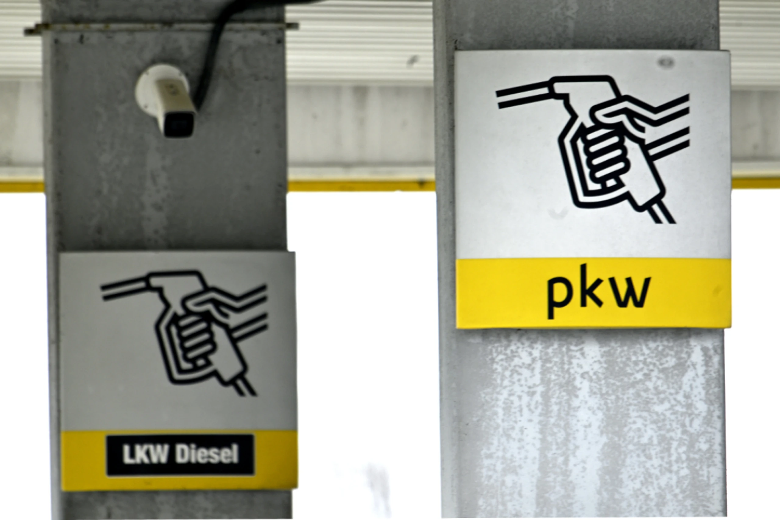 Preise für Mineralölerzeugnisse um 17,8 % über denen vom März 2025