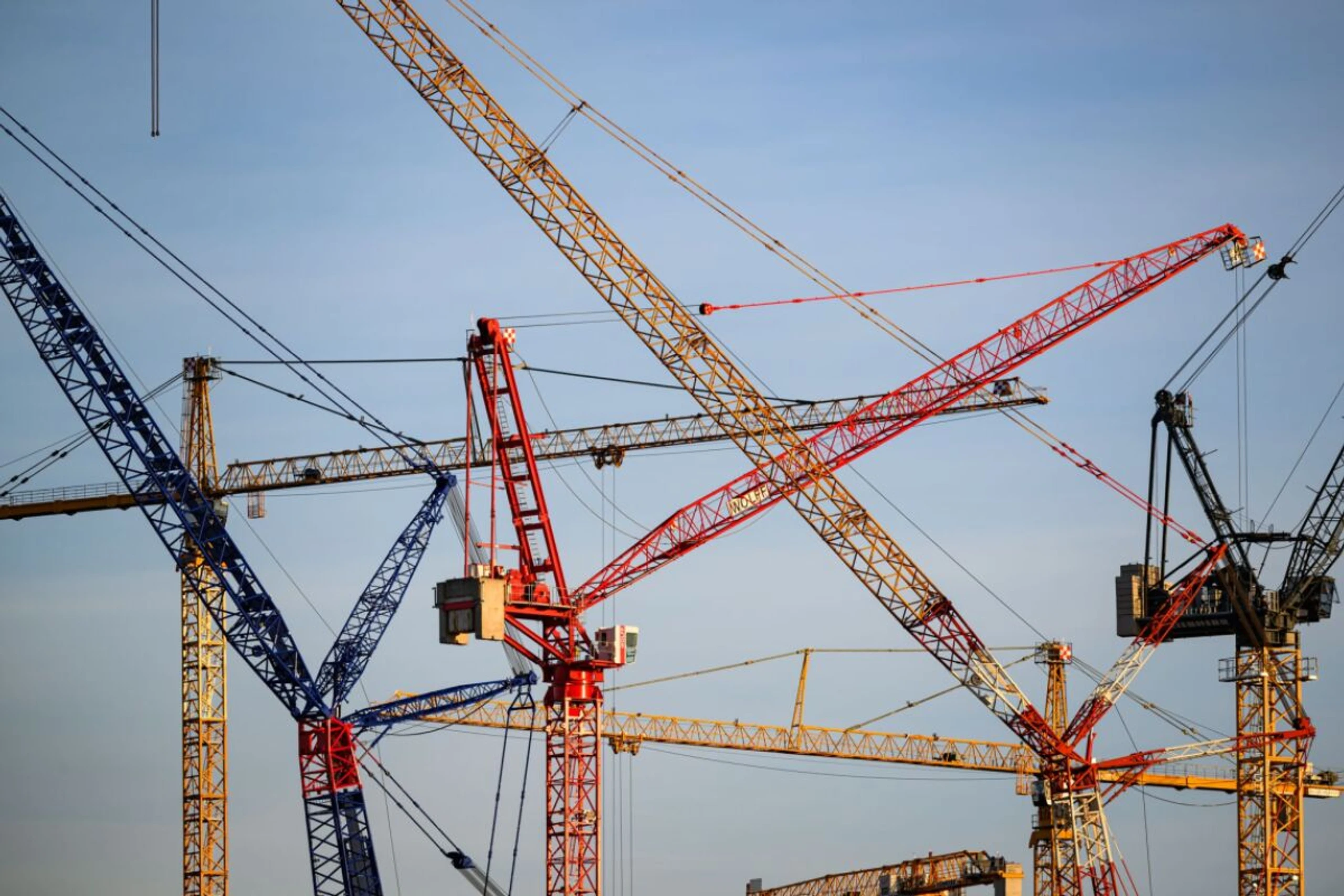 ++ ARCHIVBILD ++ Die deutsche Bauwirtschaft hat sich leicht erholt