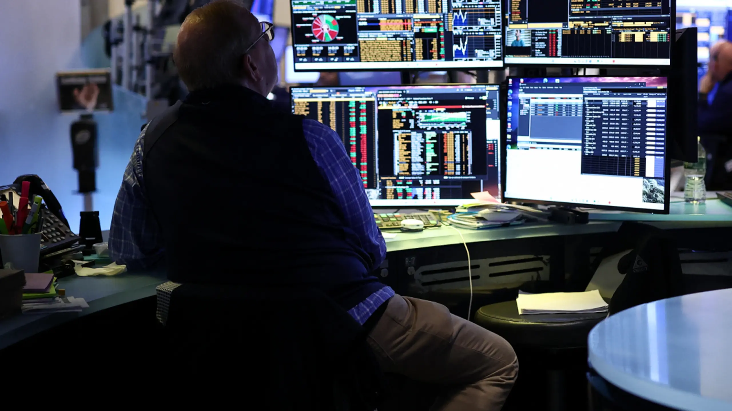 © AFP, CHARLY TRIBALLEAU, Apa Abgaben nach anfänglichen Gewinnen