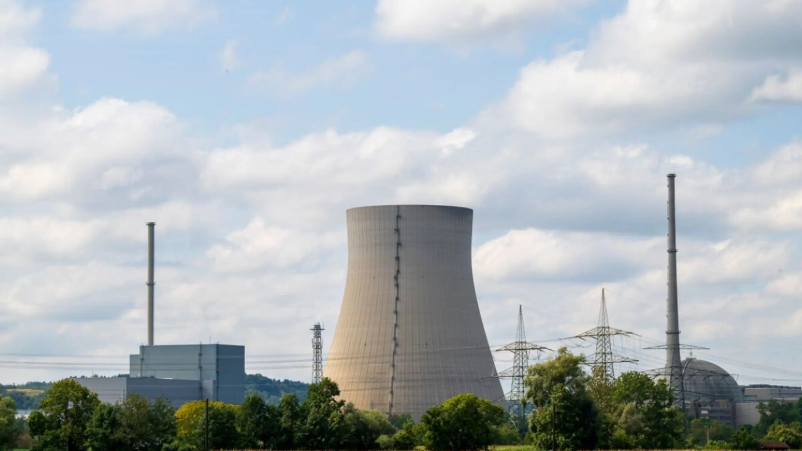 ++ ARCHIVBILD ++ 60 Prozent der befragten CFOs für Ausbau der Nuklearenergie