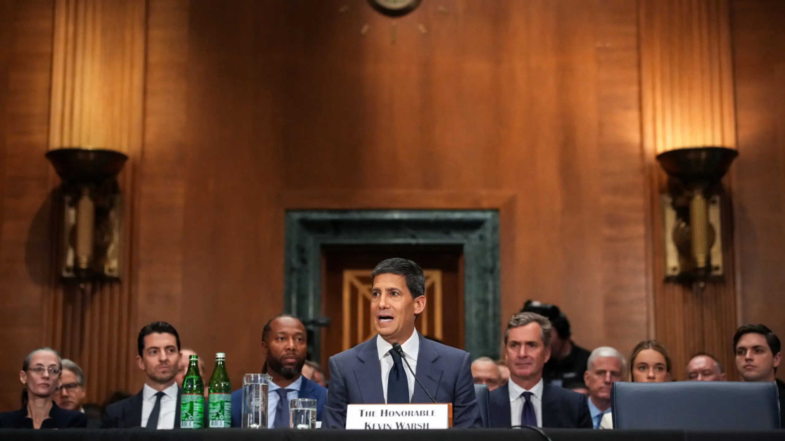 Zentralbank sei Auftrag für niedrige Inflation nicht nachgekommen