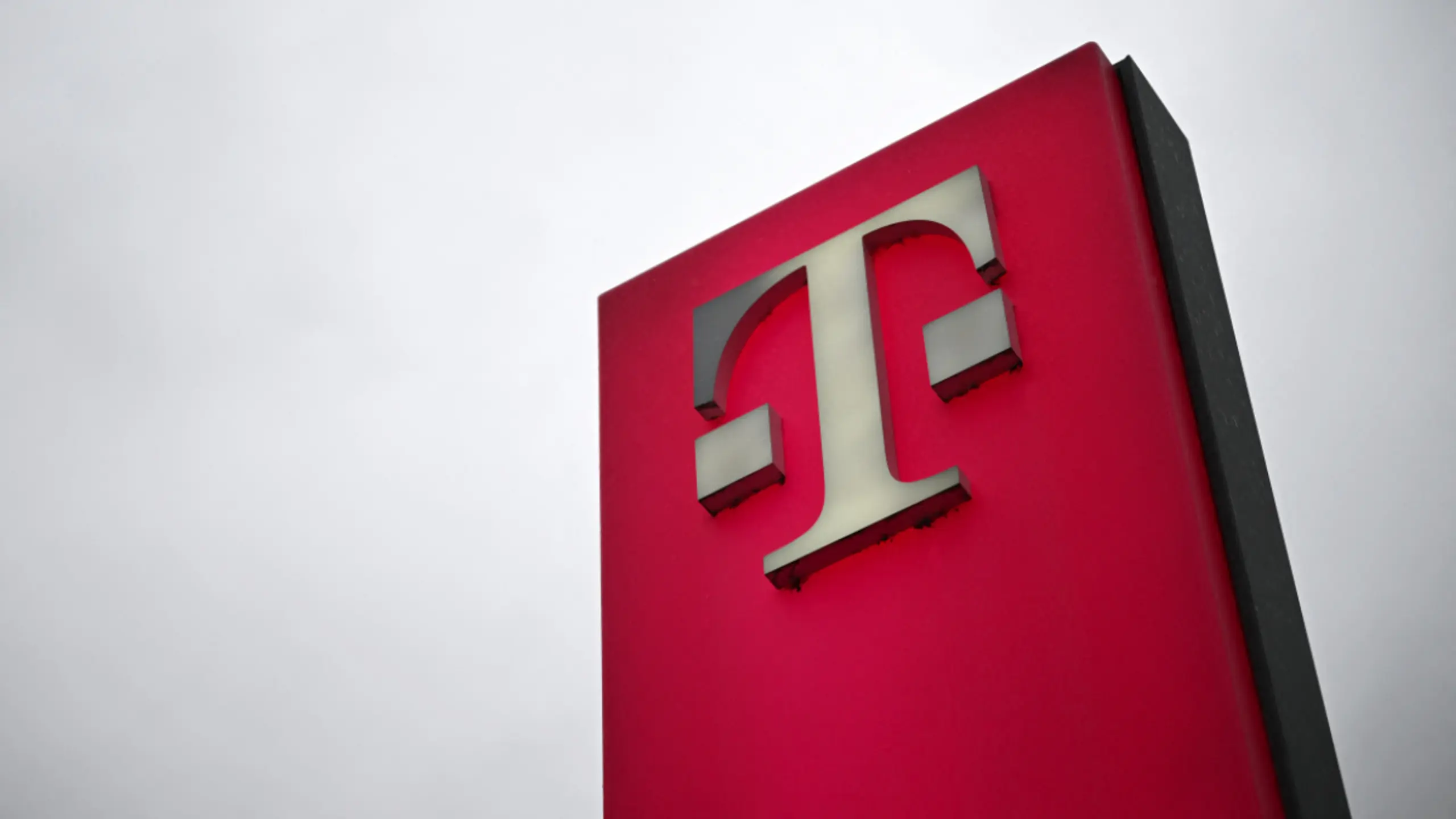 © AFP, INA FASSBENDER, Apa Laut Bloomberg