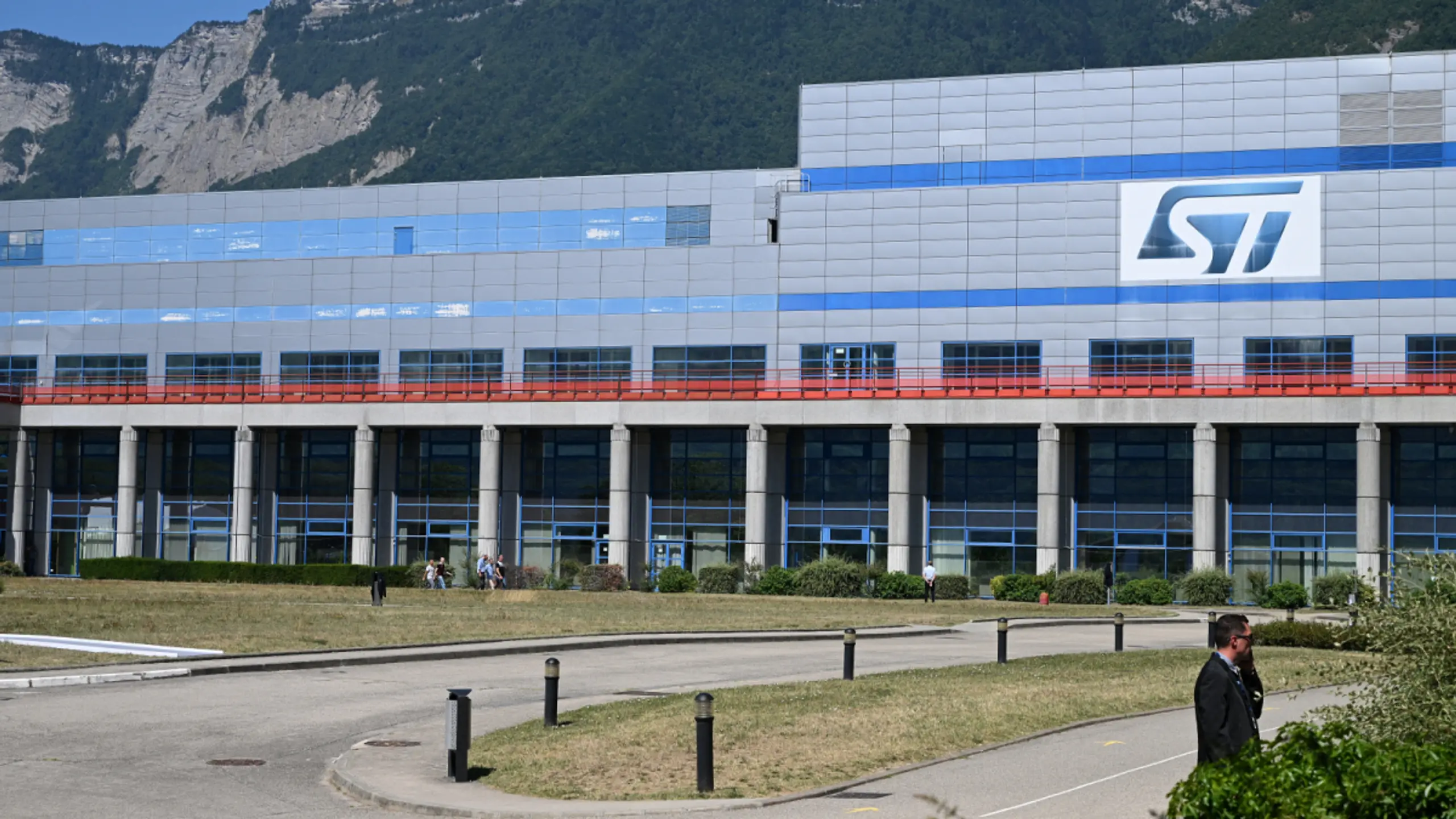 Erlöse ohne Zukäufe stiegen um 21,4 Prozent auf 3,1 Milliarden Dollar