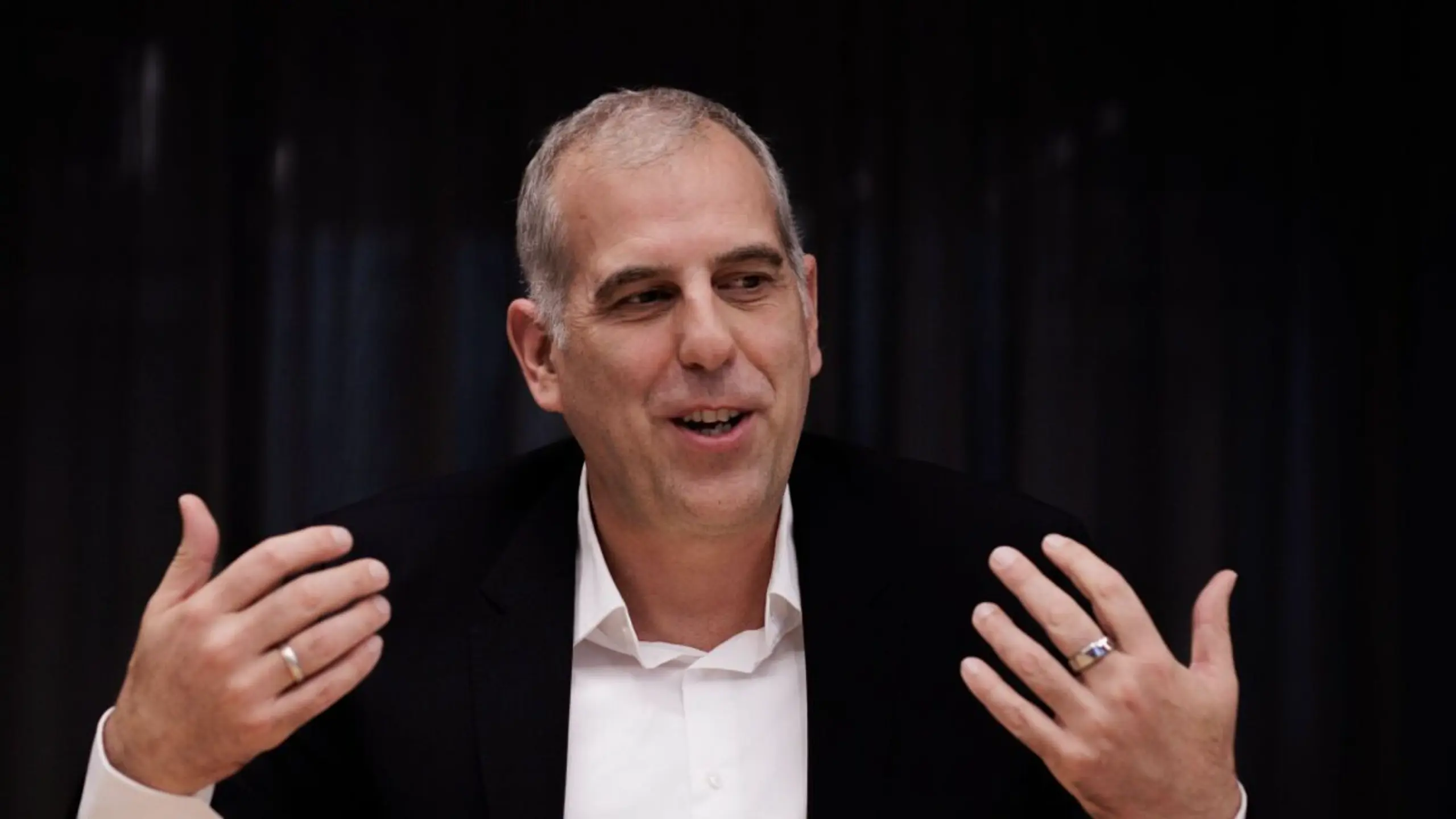 ++ ARCHIVBILD ++ Schmitter soll zusammengeführtes Unternehmen als CEO führen