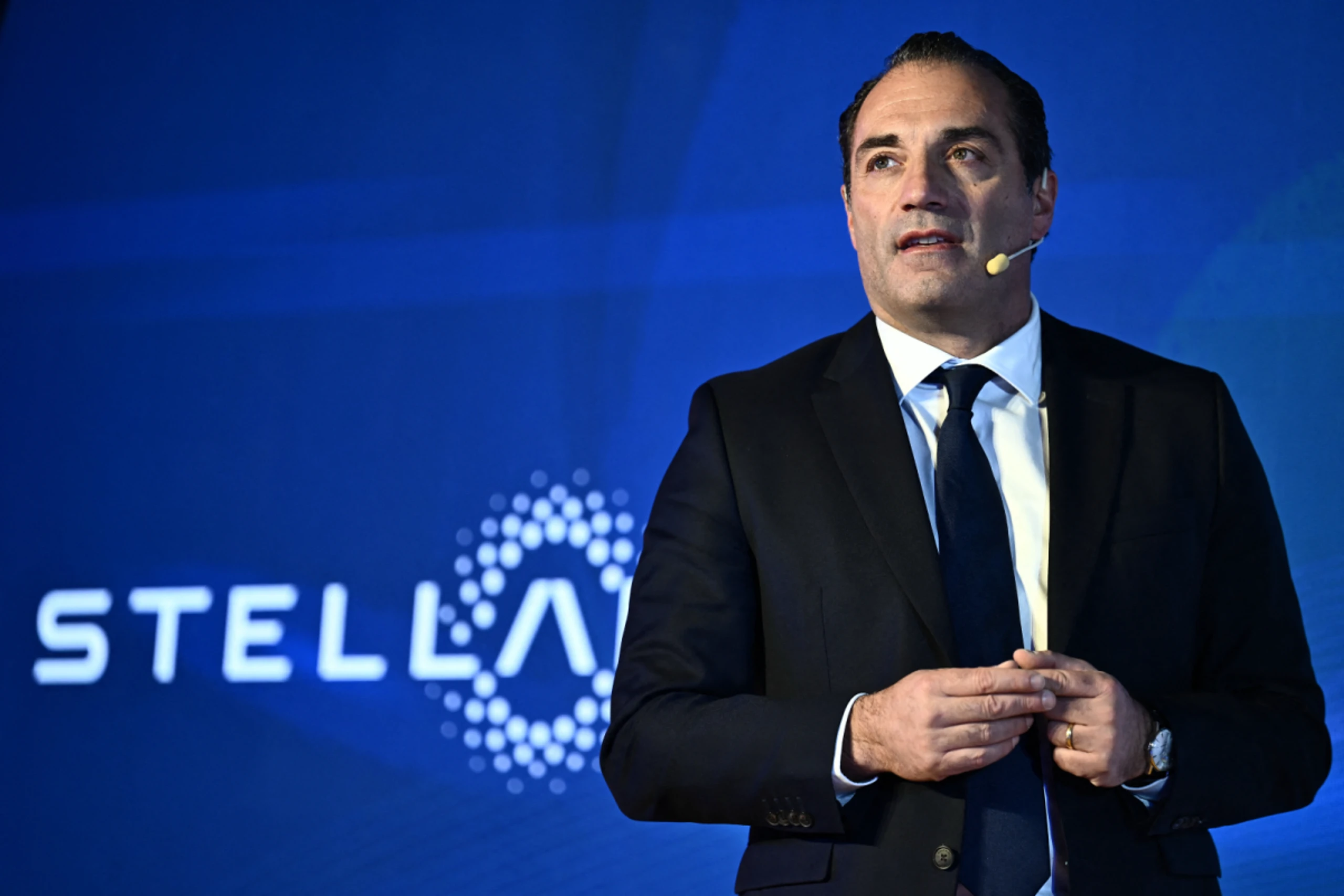 Filosa will mehr Geld für Jeep, Ram, Peugeot und Fiat