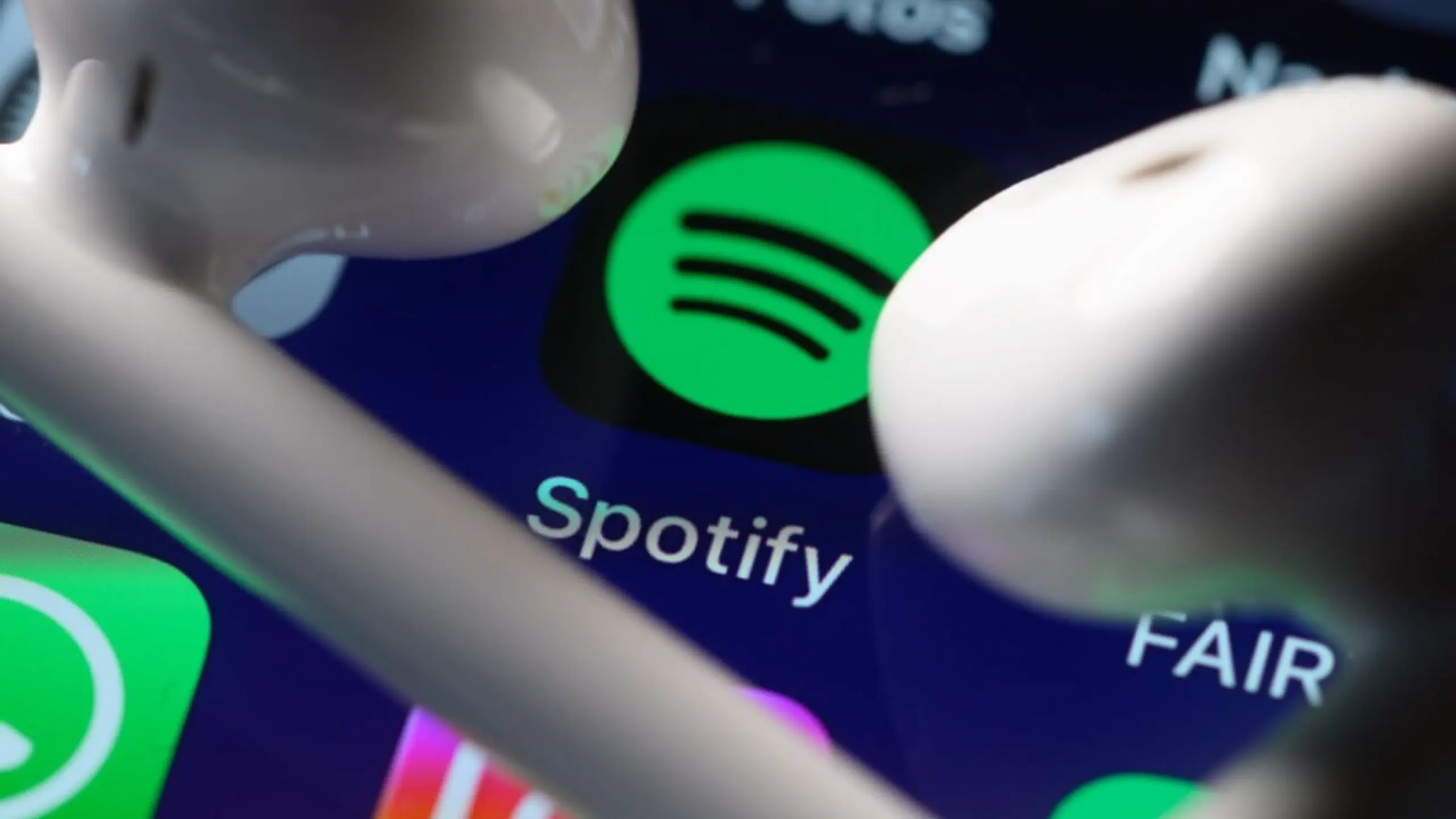 Nutzerzahl stieg um zwölf Prozent auf 761 Millionen