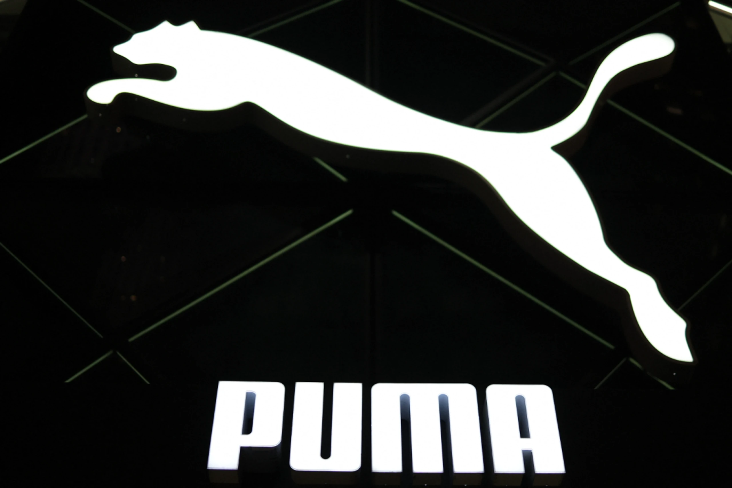 Ergebnis vor Zinsen und Steuern stieg um 20 % auf 52 Mio. Euro