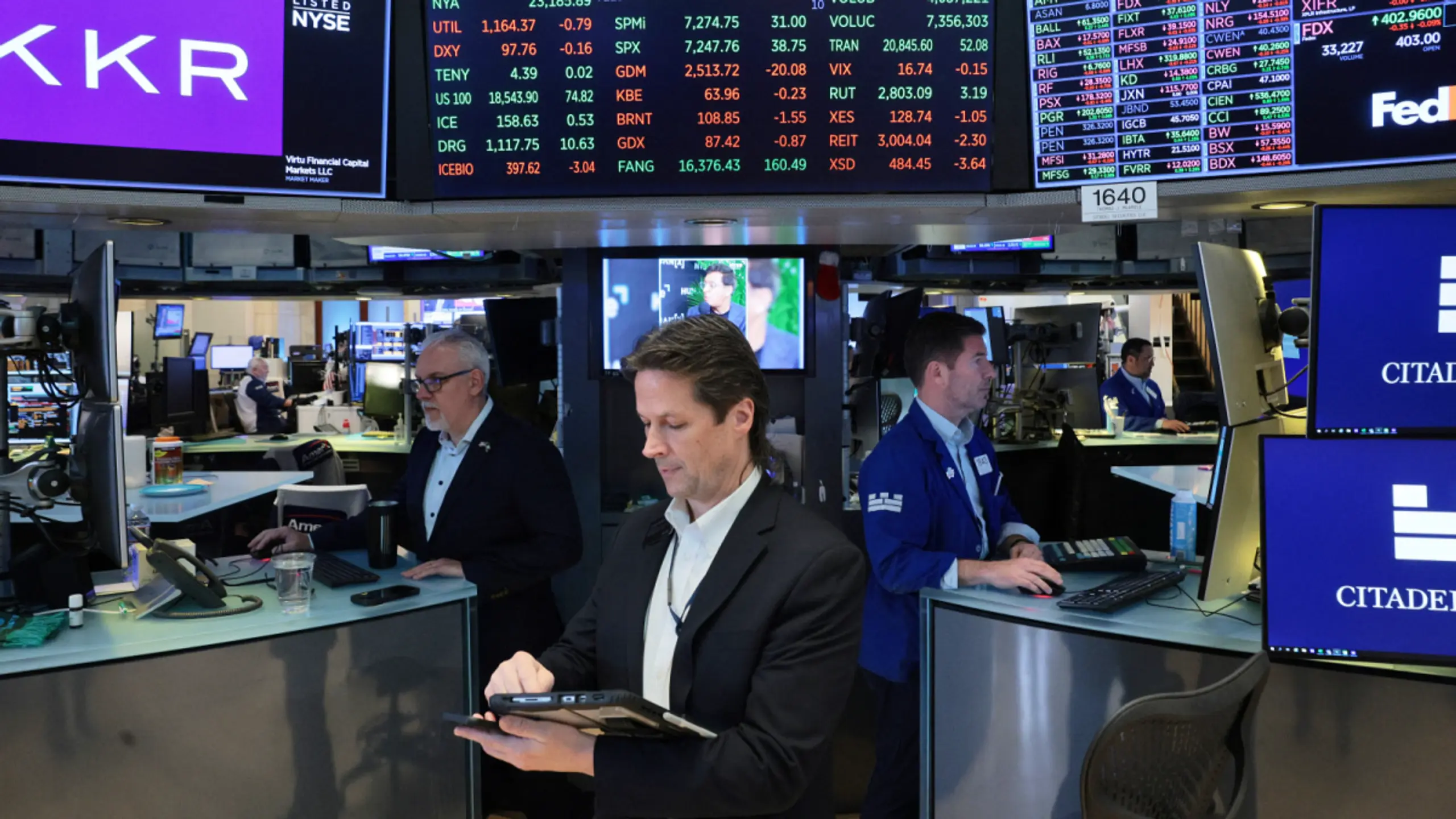 © GETTY IMAGES NORTH AMERICA, MICHAEL M. SANTIAGO, Apa Nasdaq weiter auf Rekordkurs