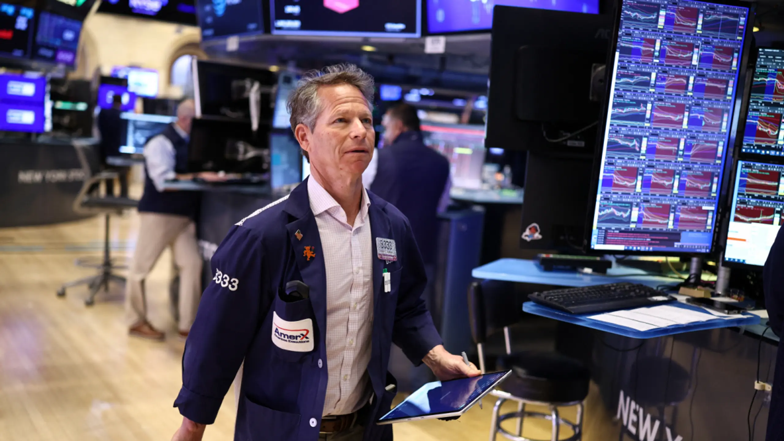 © AFP, CHARLY TRIBALLEAU, Apa Dow Jones kurz über 50.000 Punkten