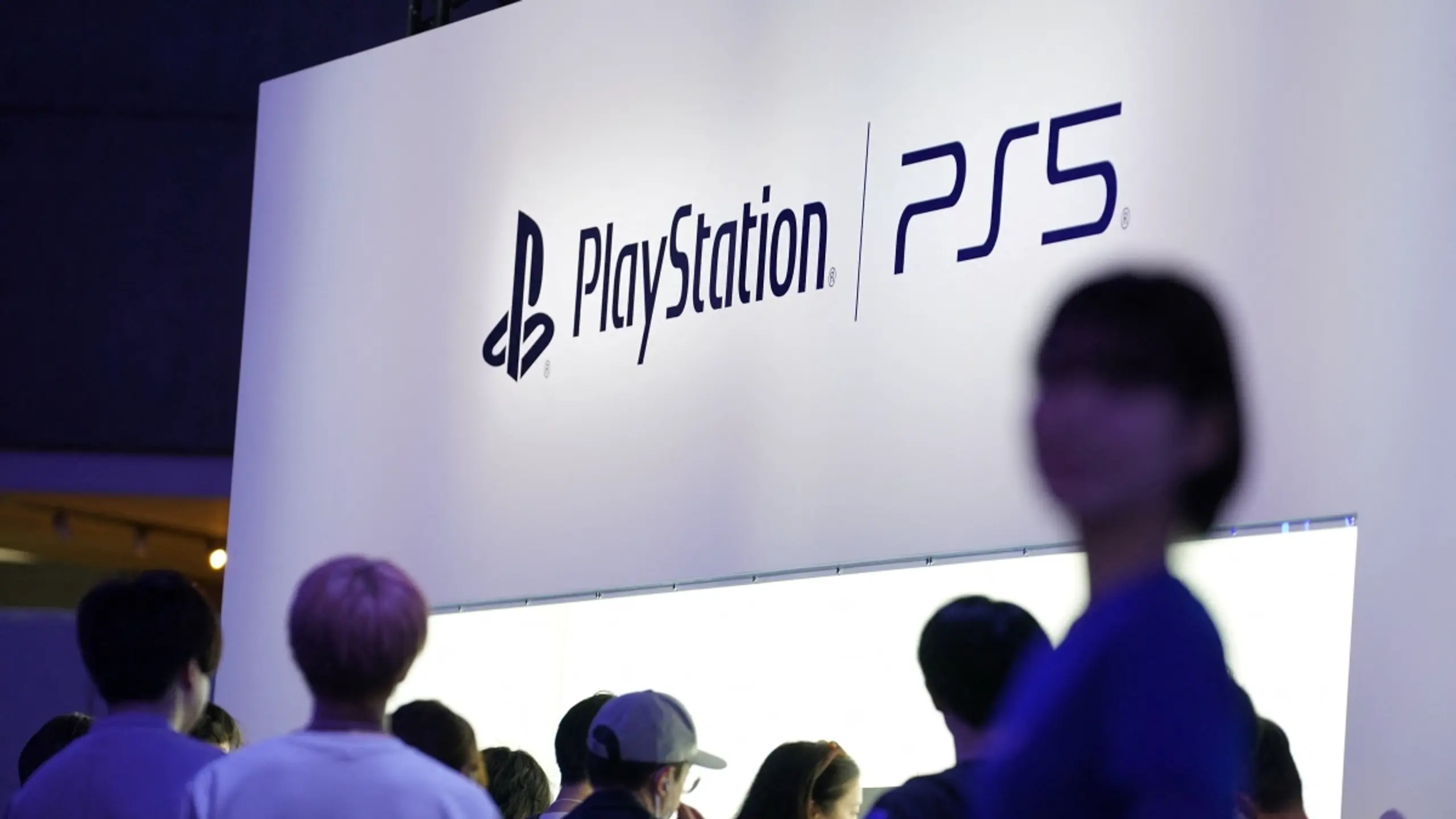 © AFP, KAZUHIRO NOGI, Apa Verkäufe der PS5 waren im vierten Quartal 2025/26 eingebrochen
