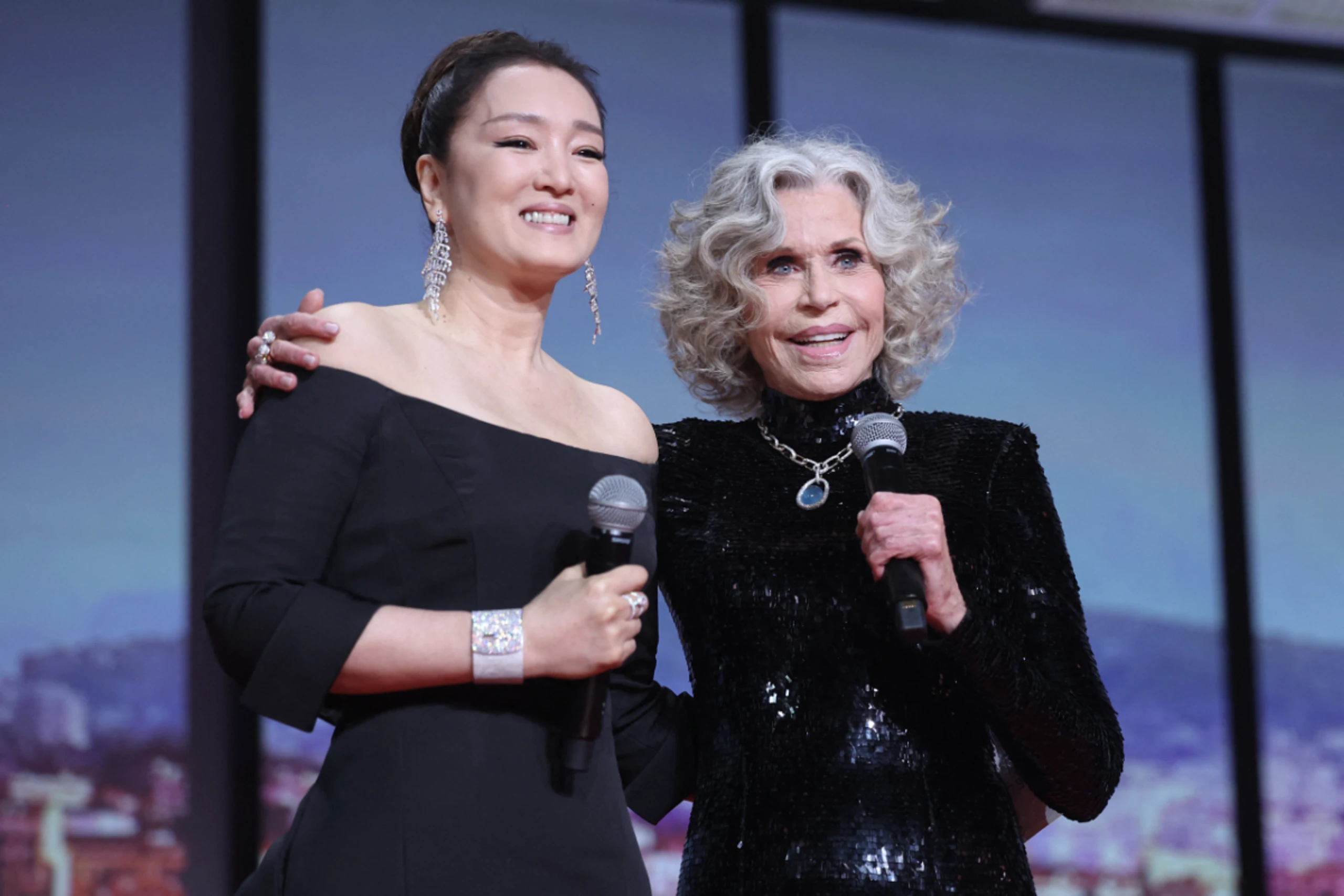 Gong Li und Jane Fonda erklärten das elftägige Festival für eröffnet