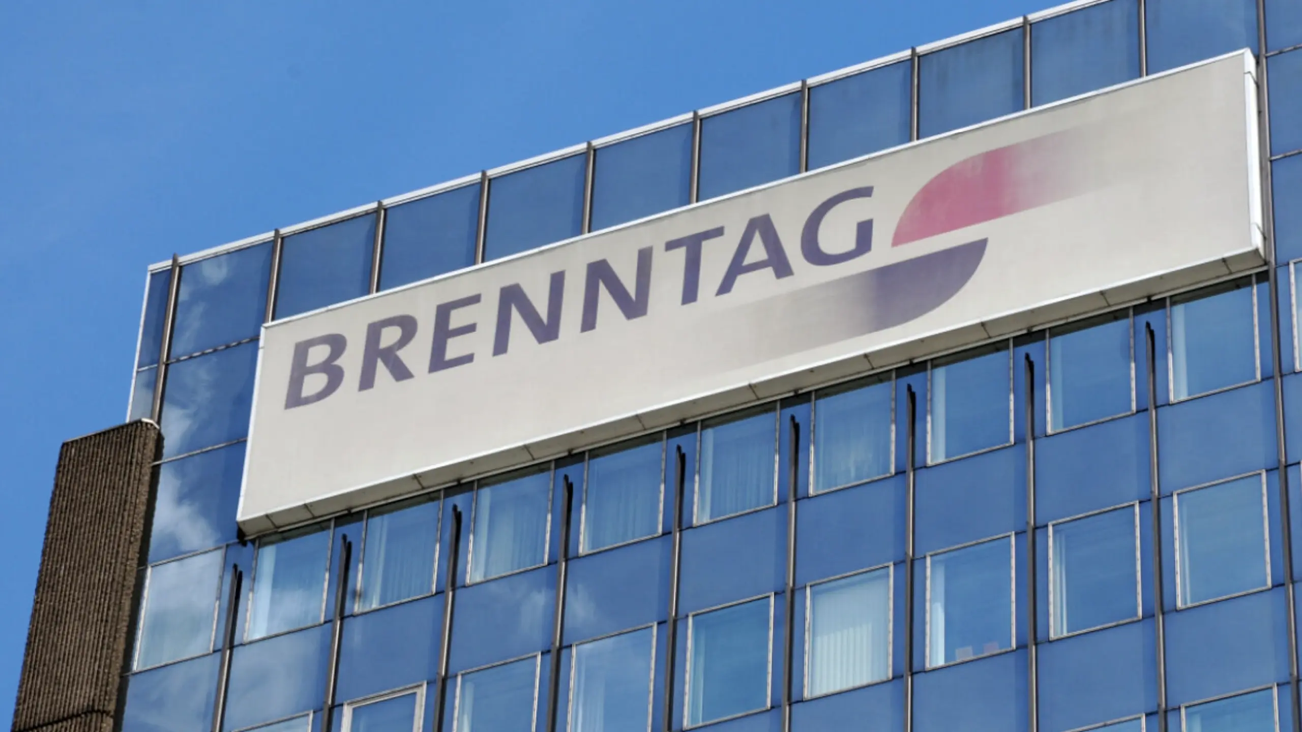 © DPA, HORST OSSINGER, Apa Brenntag leidet unter Nachfrageschwäche