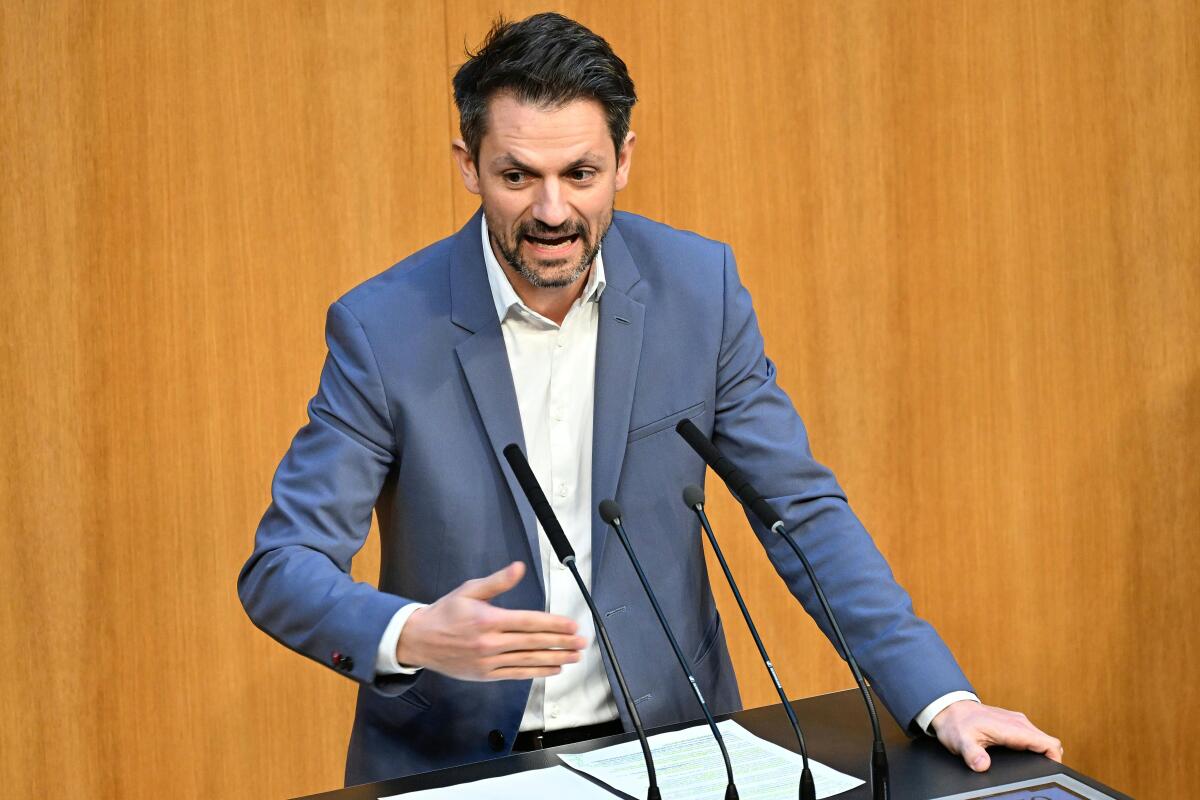 Grüner Budgetsprecher kritisiert Schieflage bei Budgetkonsolidierung