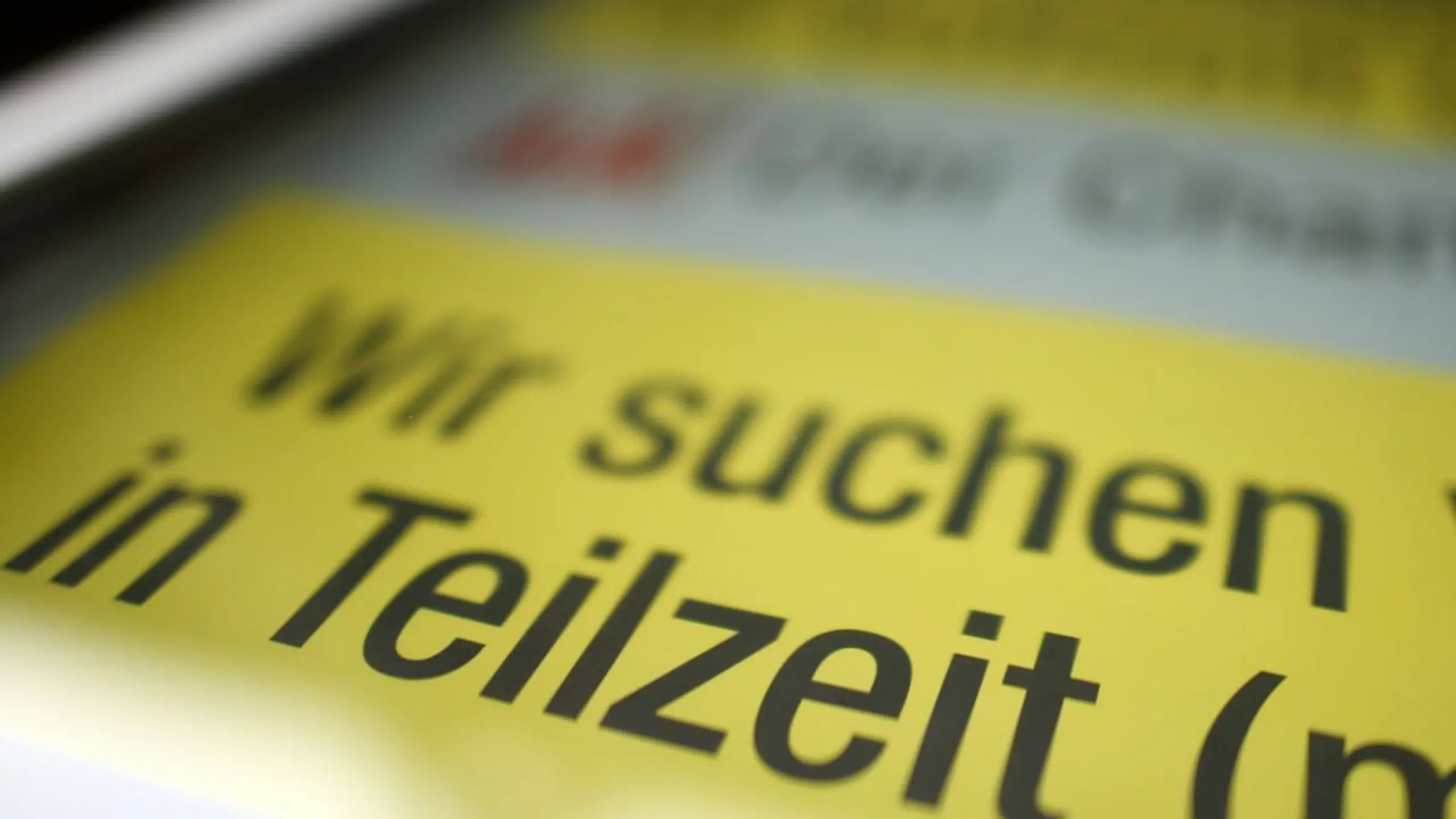 © DPA, Angelika Warmuth, Apa ++ ARCHIVBILD ++ Zahl der Beschäftigten geht vor allem in der Industrie zurück