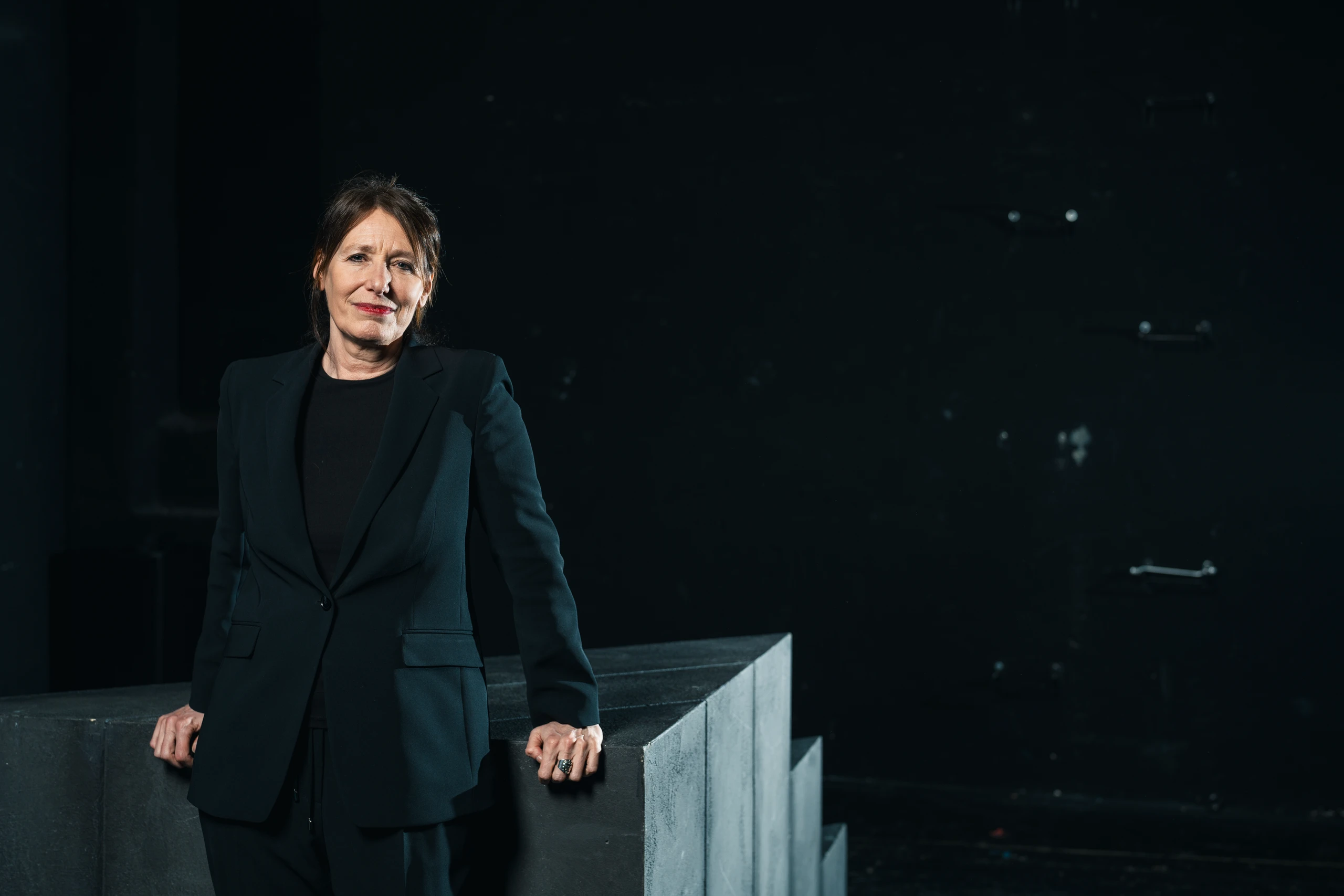 Marie Rötzer: „Der Geniekult am Theater muss kritisch hinterfragt werden“