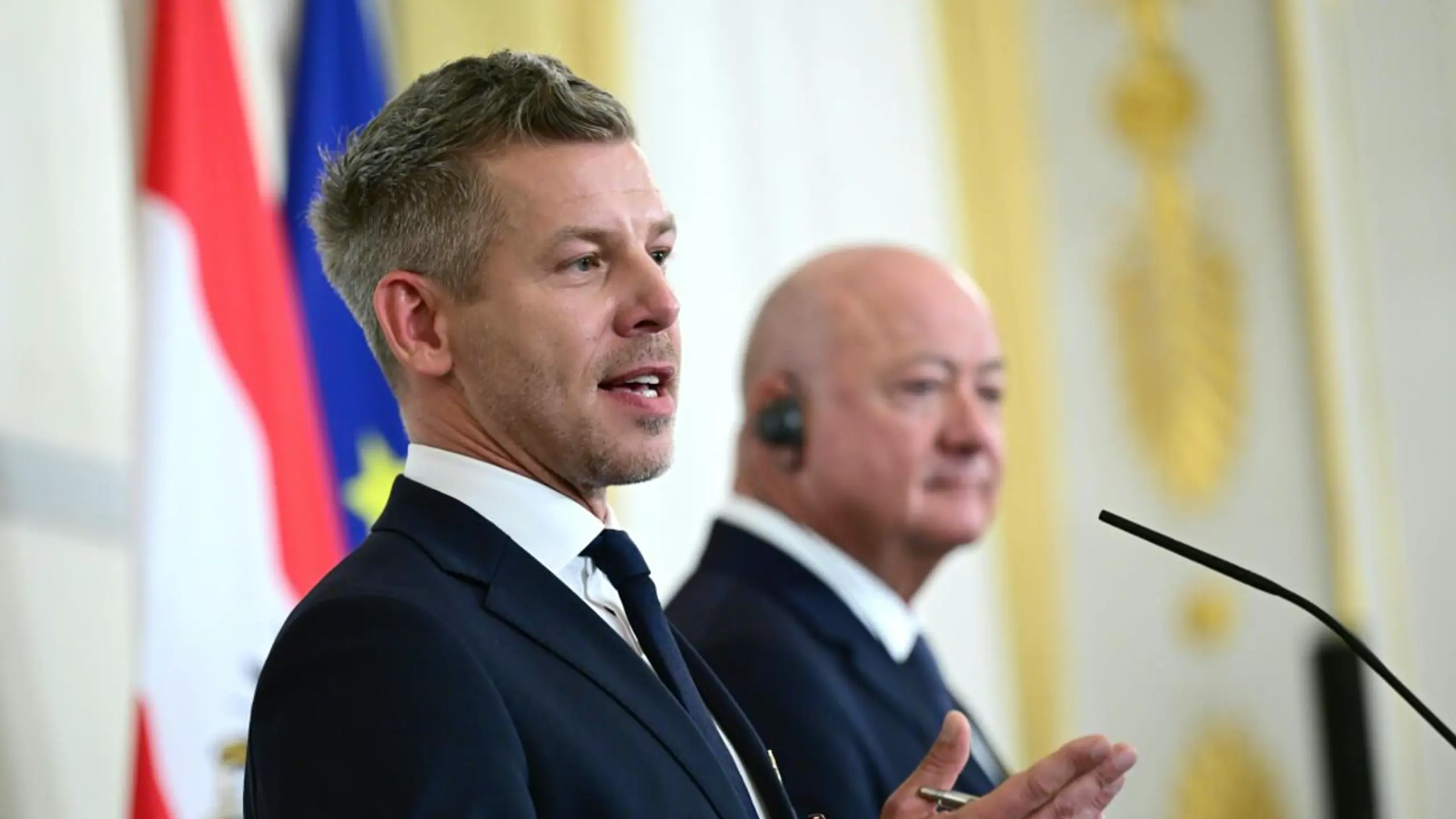 © Roland Schlager, Apa Magyar bei der gemeinsamen Pressekonferenz mit Stocker