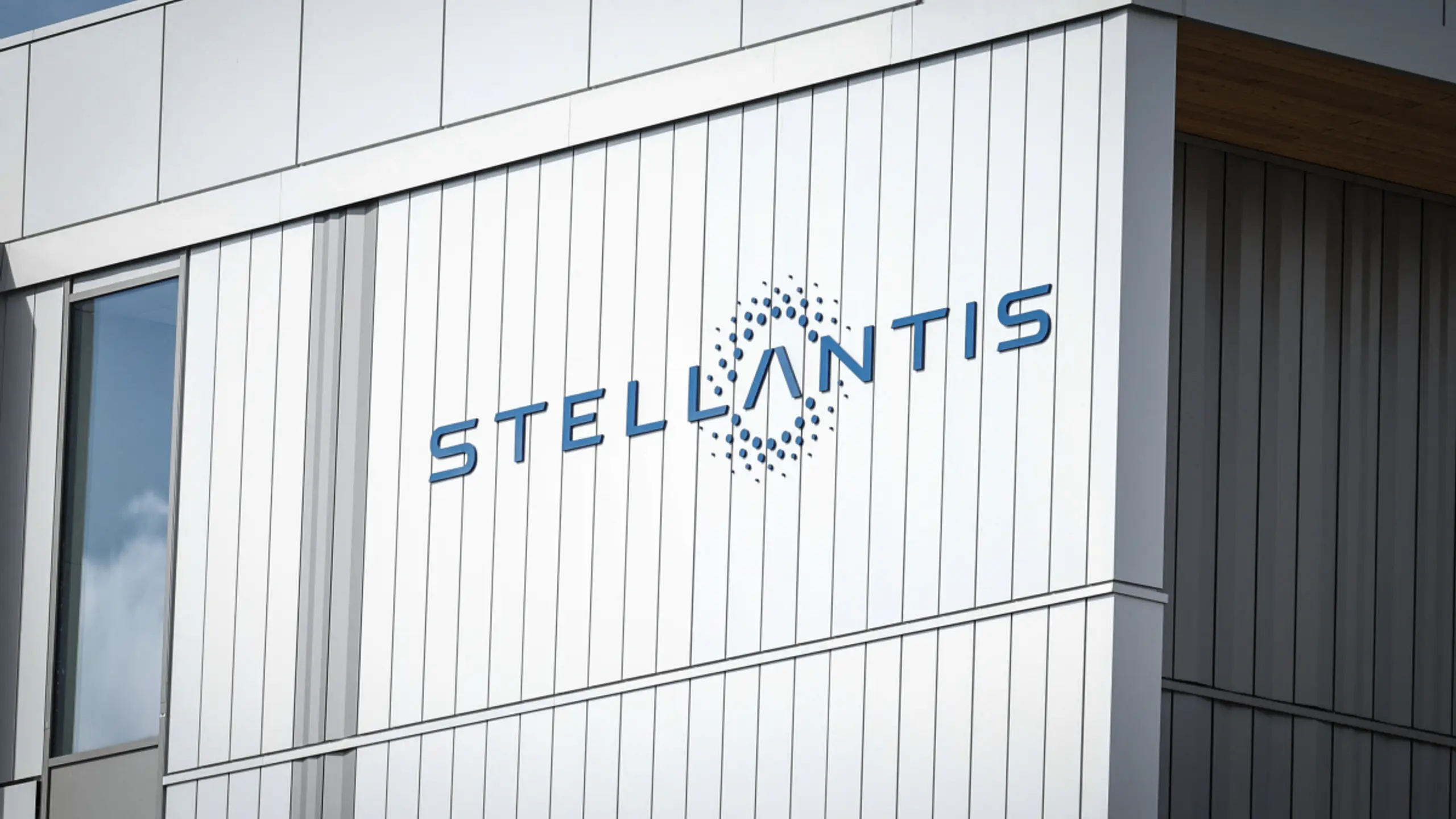 © AFP, SIMON WOHLFAHRT, Apa Stellantis will 60 neue Fahrzeugmodelle bis 2030 entwickeln