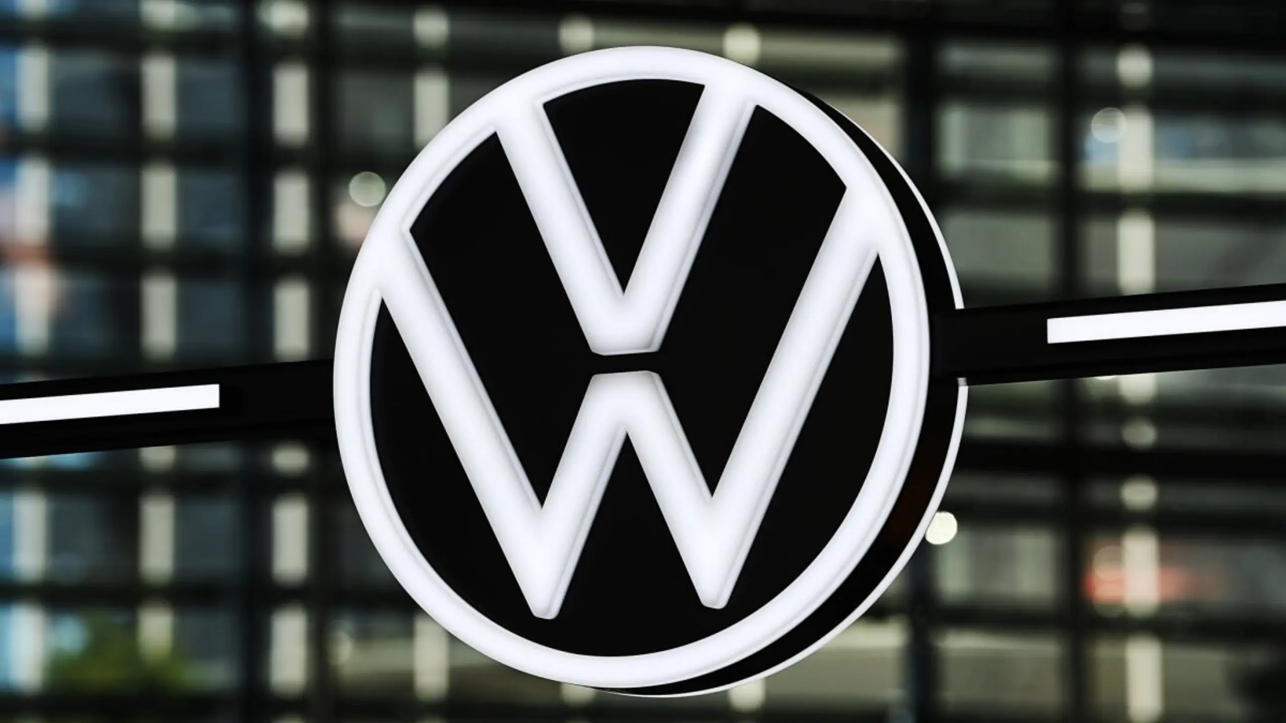 ++ ARCHIVBILD ++ Zwei Mitarbeiter wollten insgesamt 7,5 Mio. Euro von VW