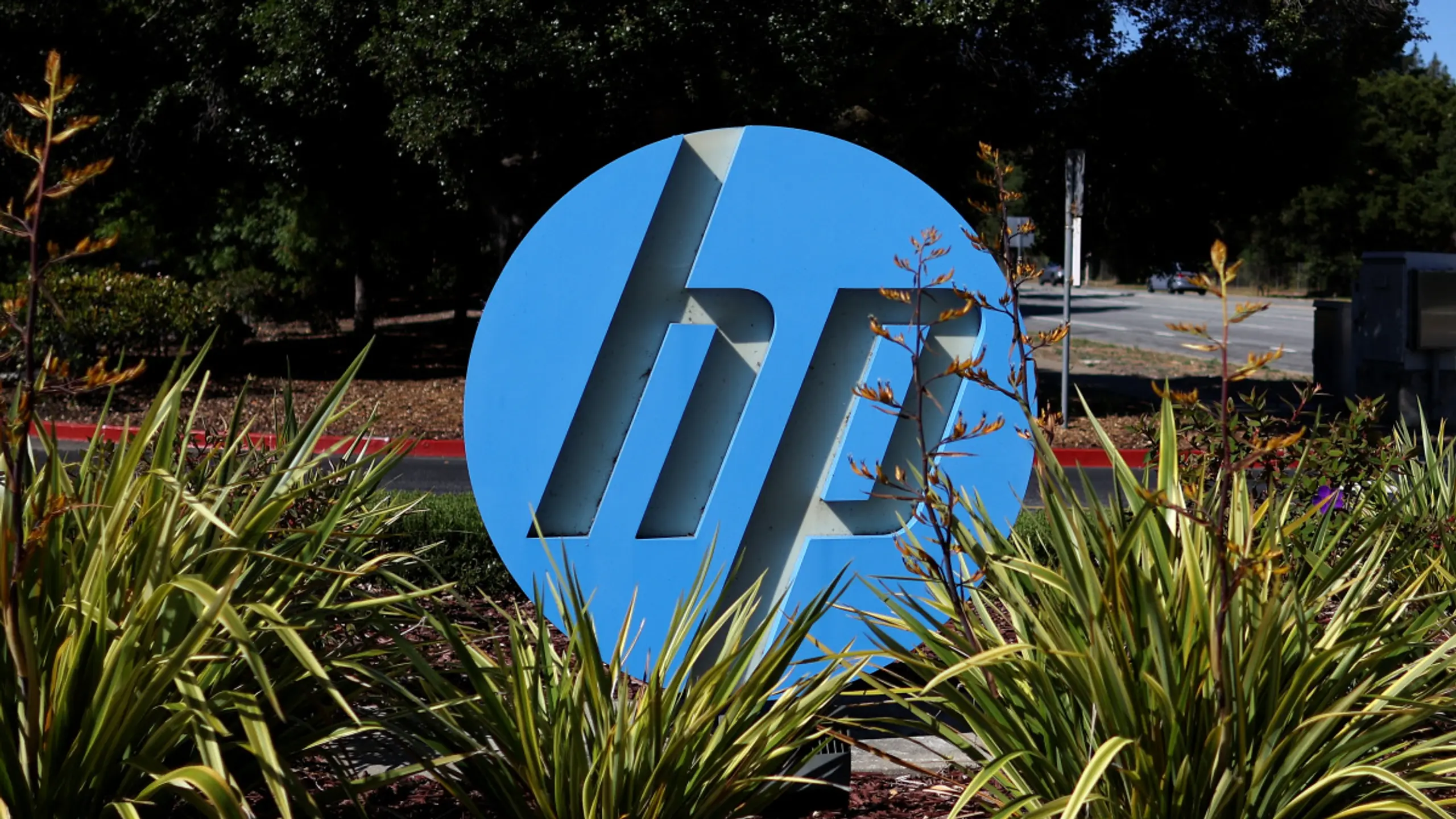 Hewlett Packard profitiert vom Servergeschäft für Firmenkunden