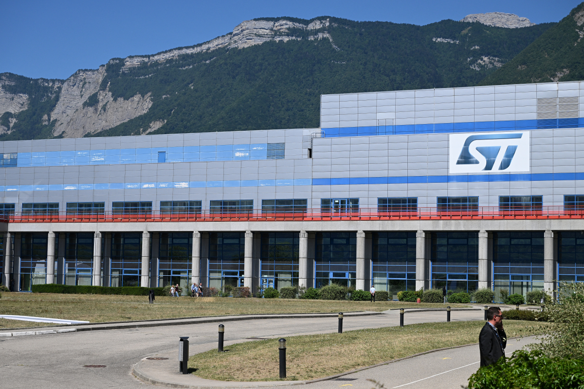 Geschäft mit Leistungshalbleitern für Server boomt bei STMicro