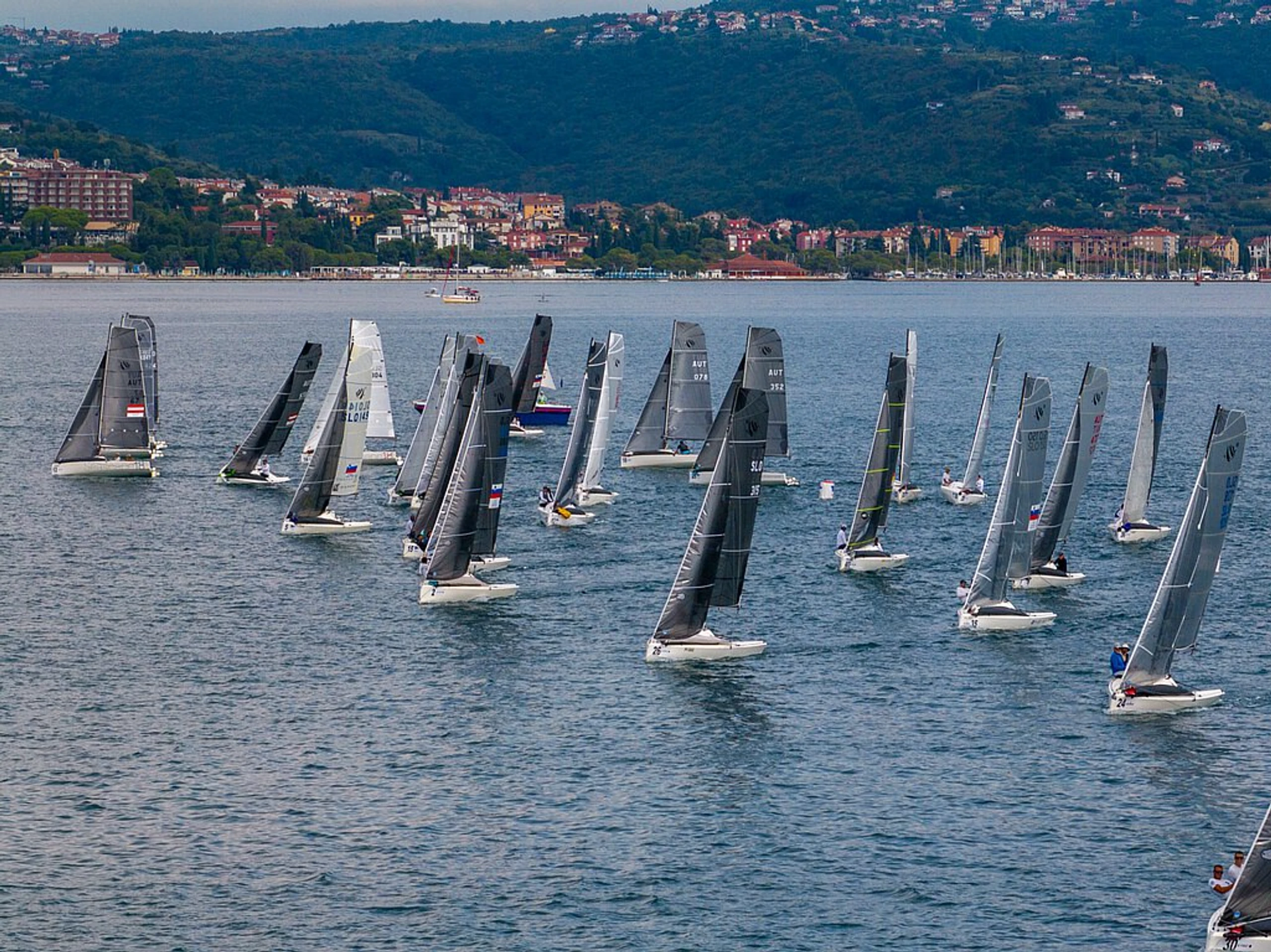 EUROSAF First 18 SE-EM: Großaufgebot am Attersee
