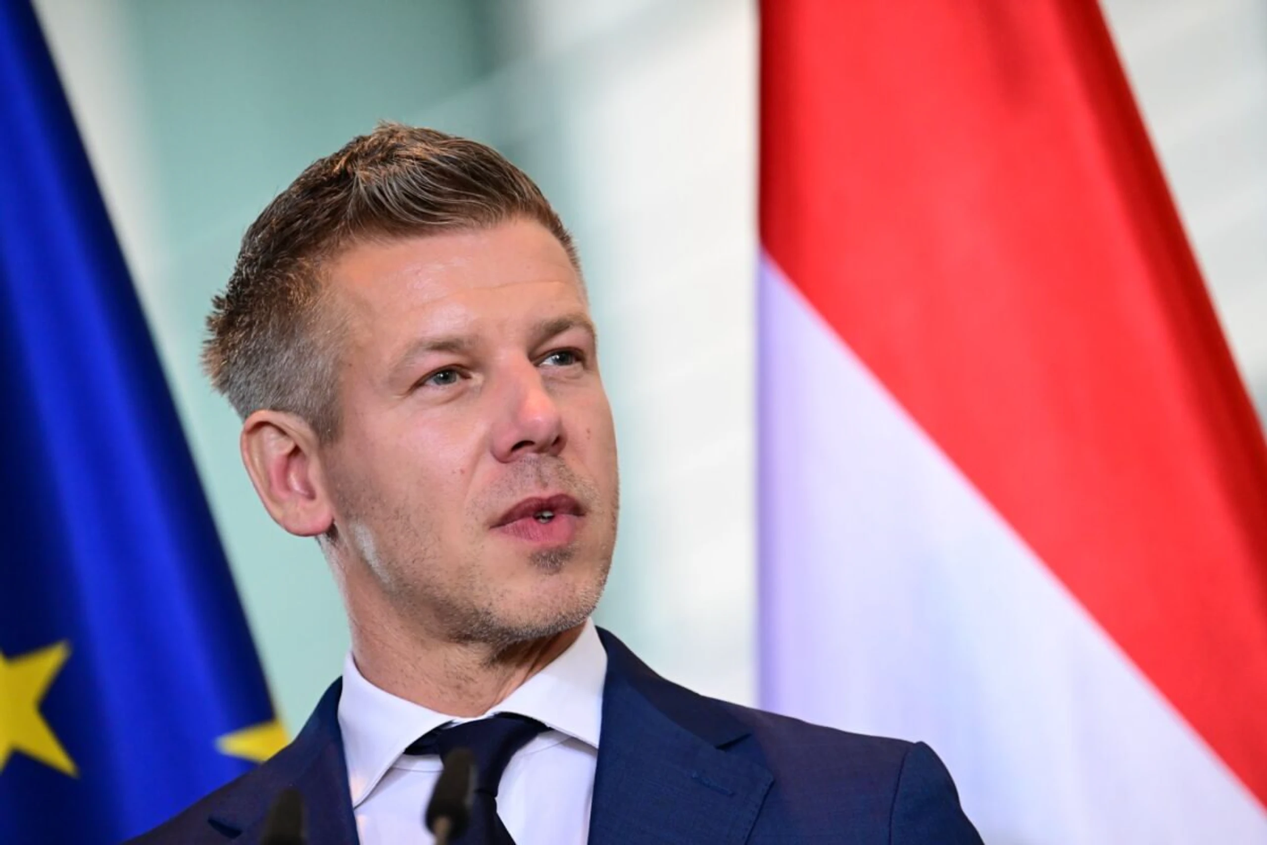 Ministerpräsident Peter Magyar setzt damit ein Wahlversprechen um