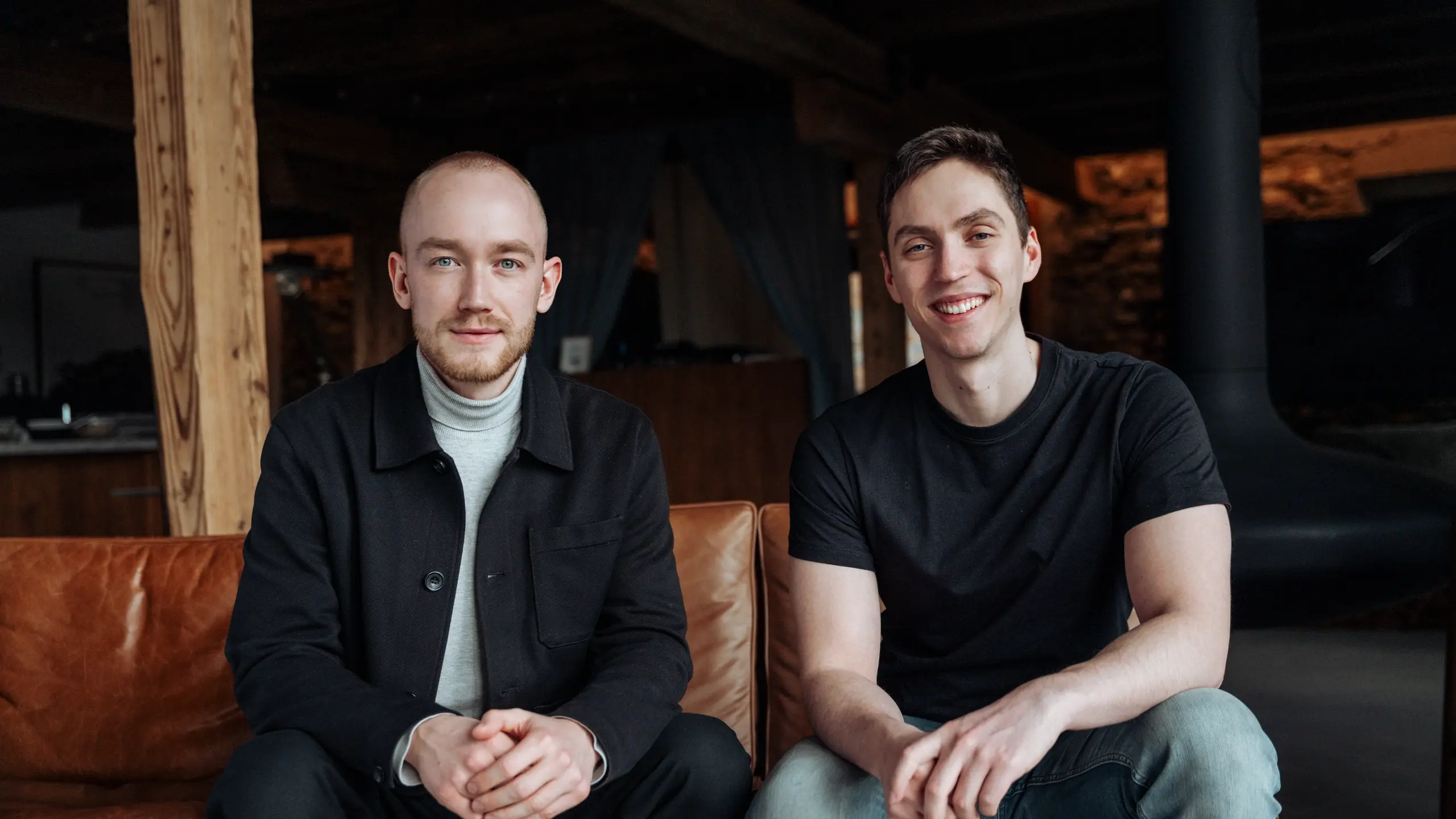 © Niklas Stadler Fonio.ai-Gründer Matthias Gruber und Daniel Keinrath (l.)
