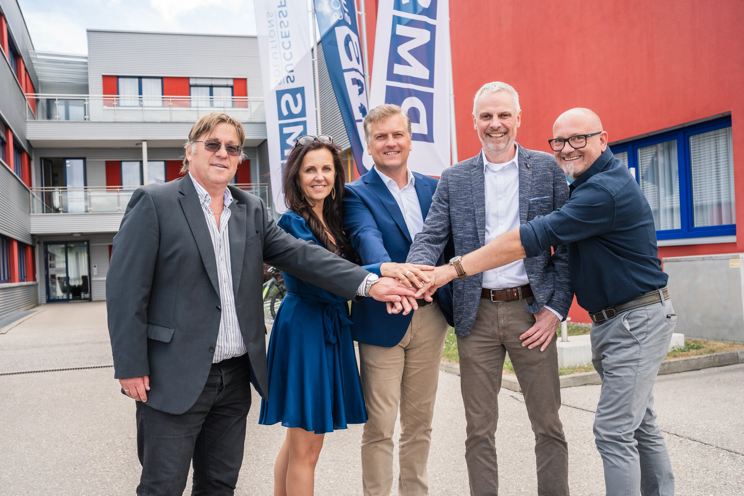 PMS Gruppe beteiligt sich an Industrie-Navigationsspezialist Dynamap