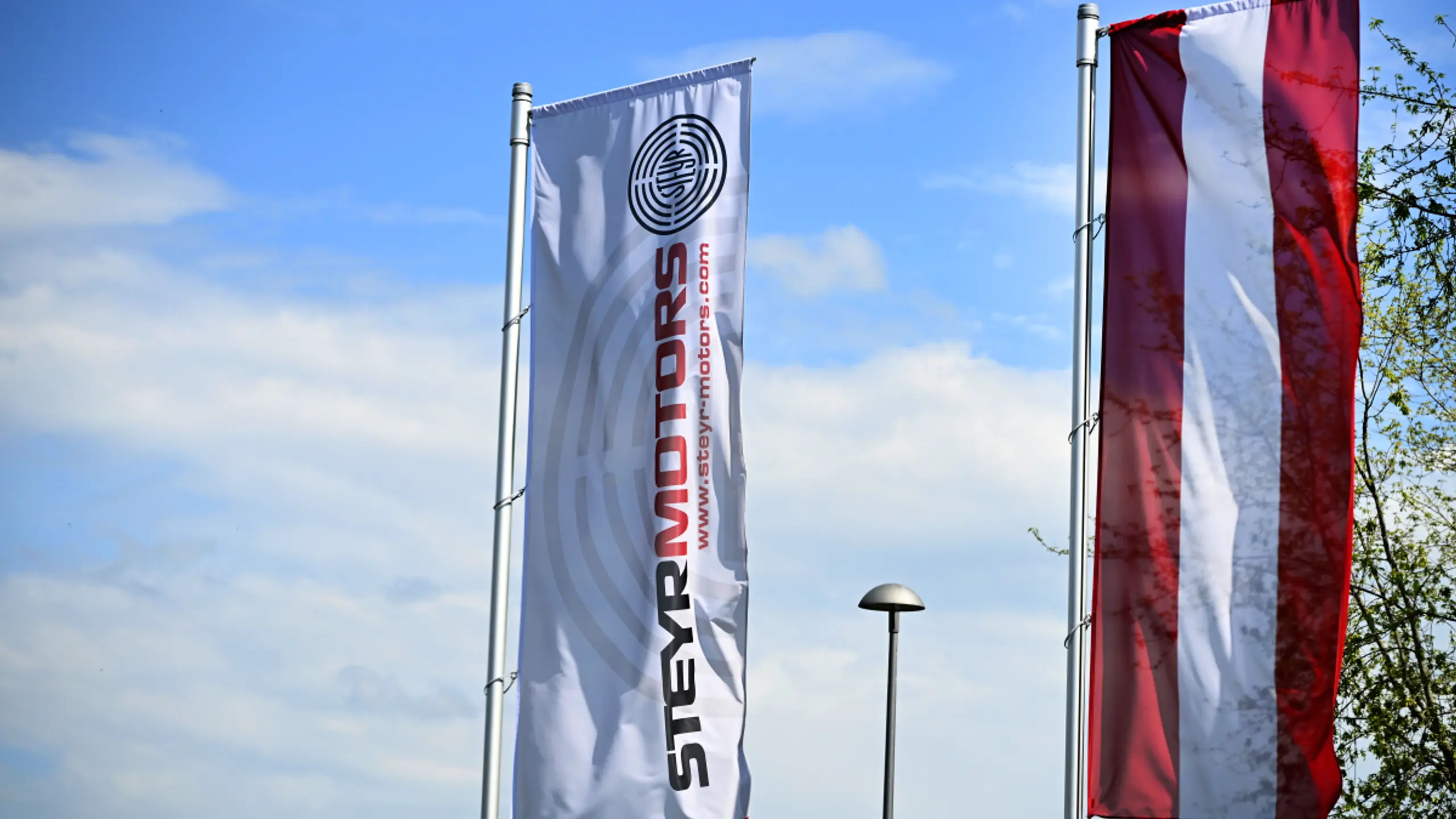 Steyr Motors liefert Hybrid-Motoren