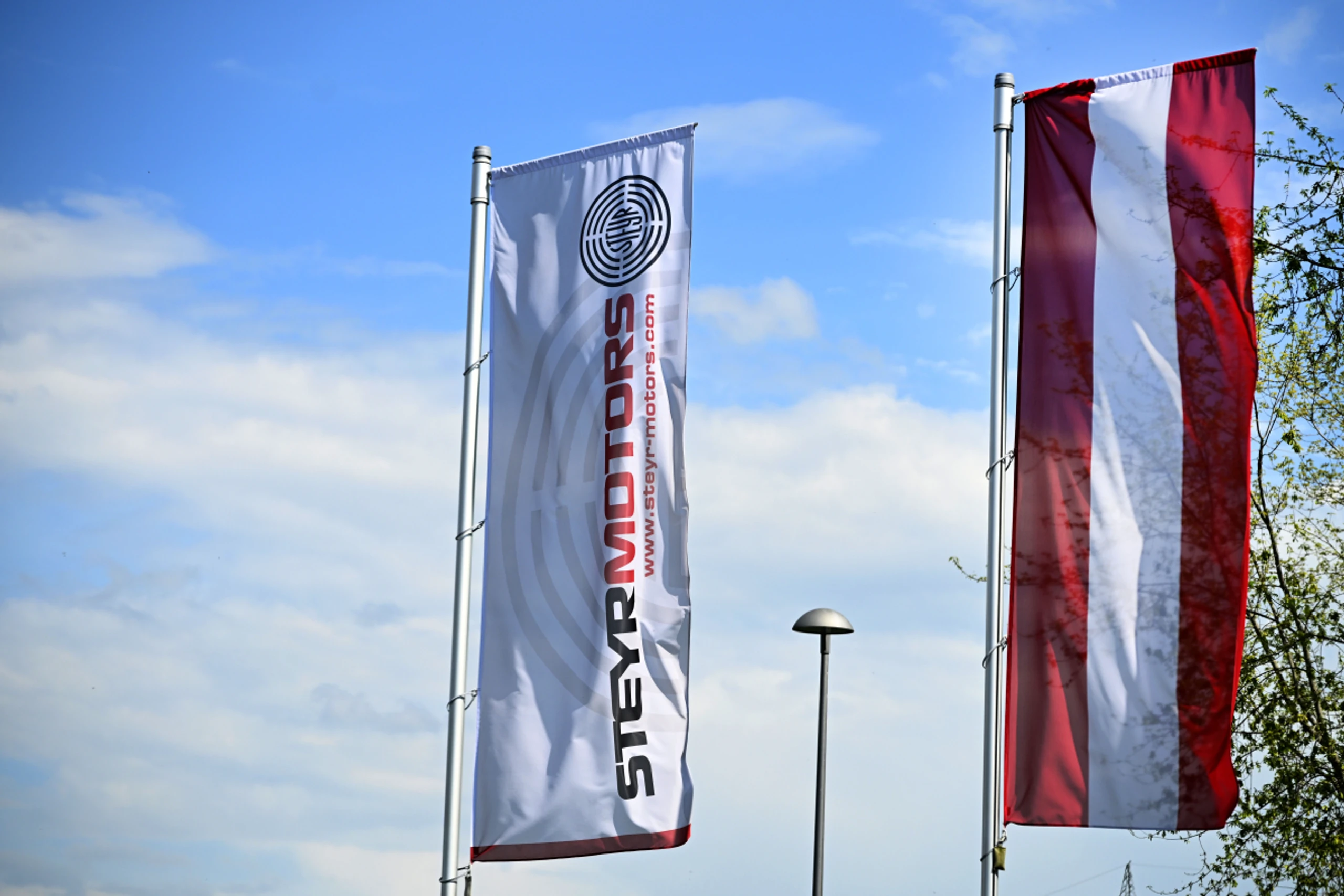 Steyr Motors liefert Hybrid-Motoren