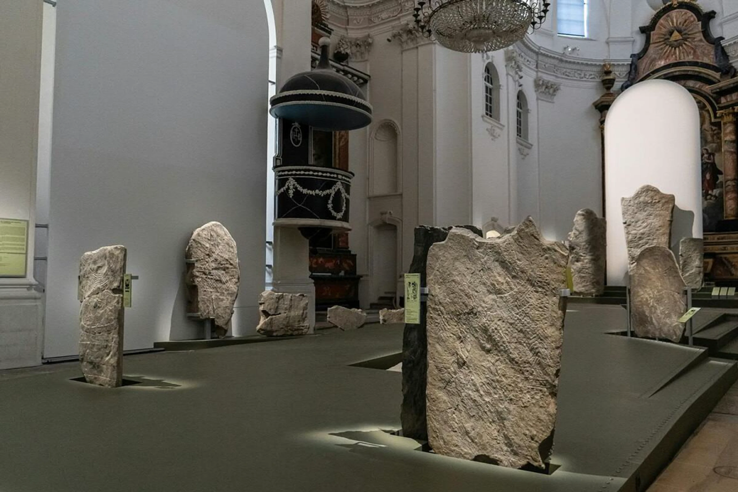 Schau präsentiert die Kunstwerke gemeinsam