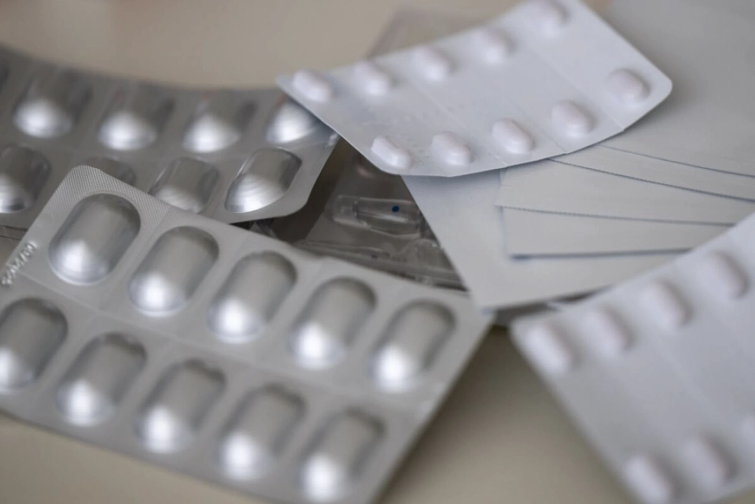++ ARCHIVBILD ++ Schmerzpatienten bekommen meist Analgetika, wenig andere Therapien