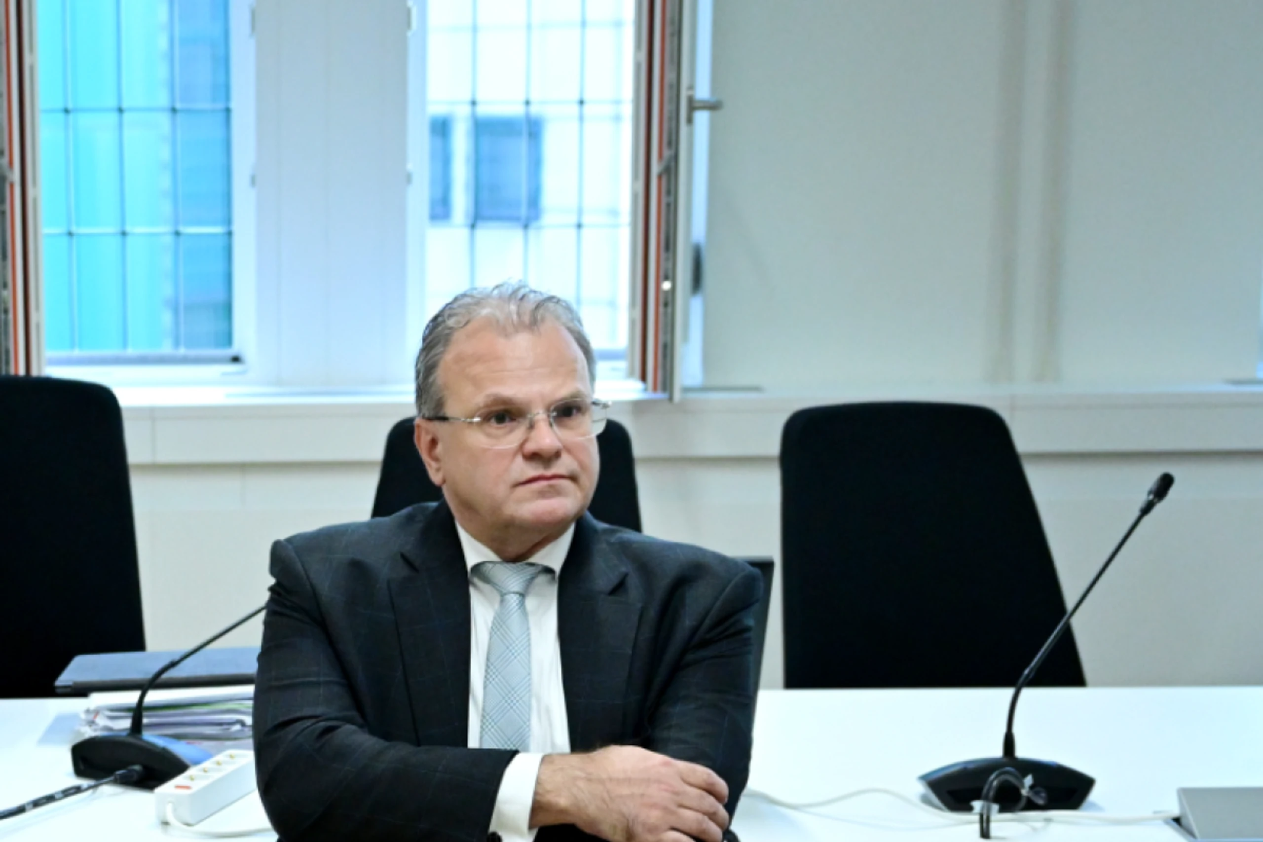 Jenewein zu Prozessbeginn auf der Anklagebank