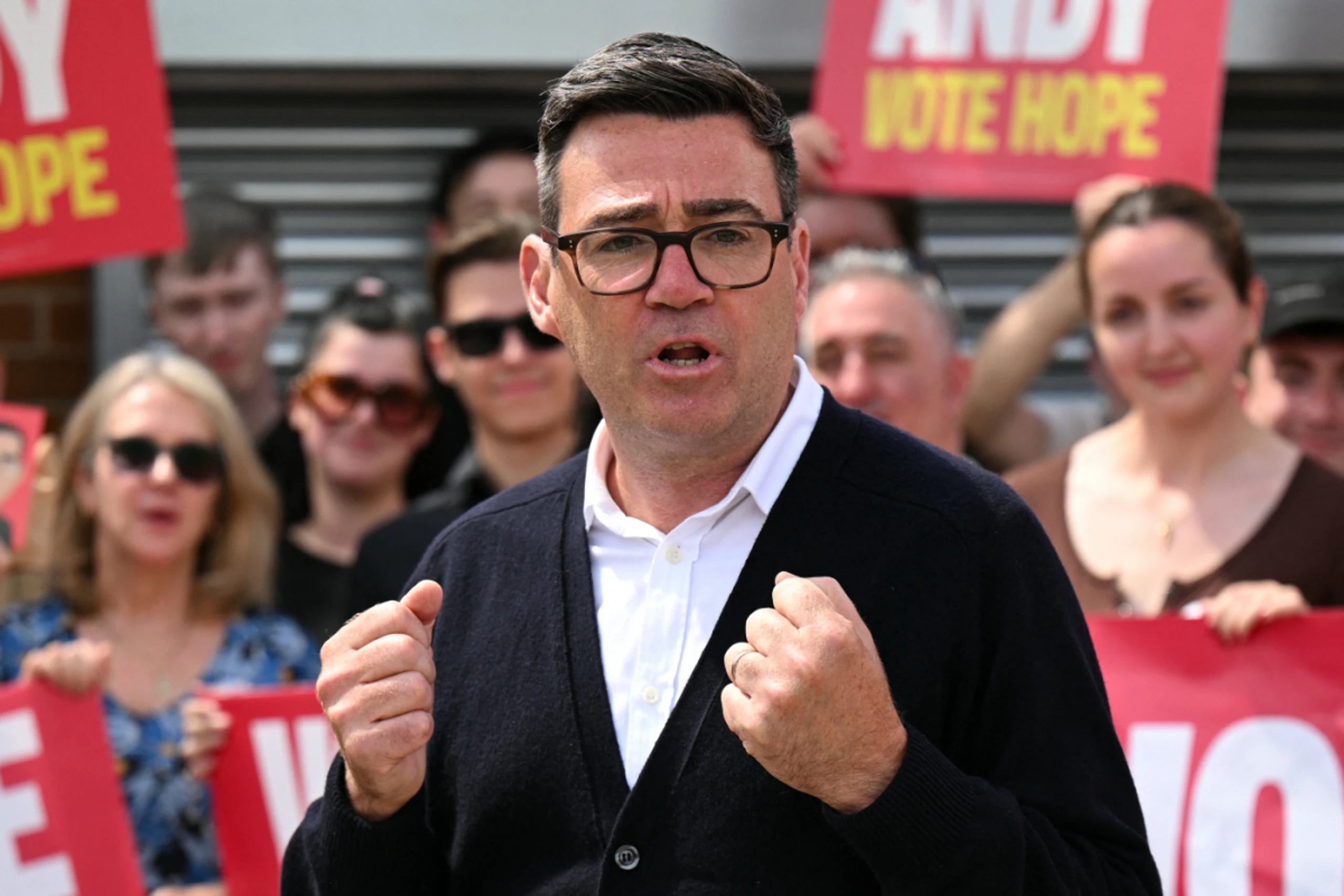Burnham könnte Starmer im parteiinternen Duell herausfordern