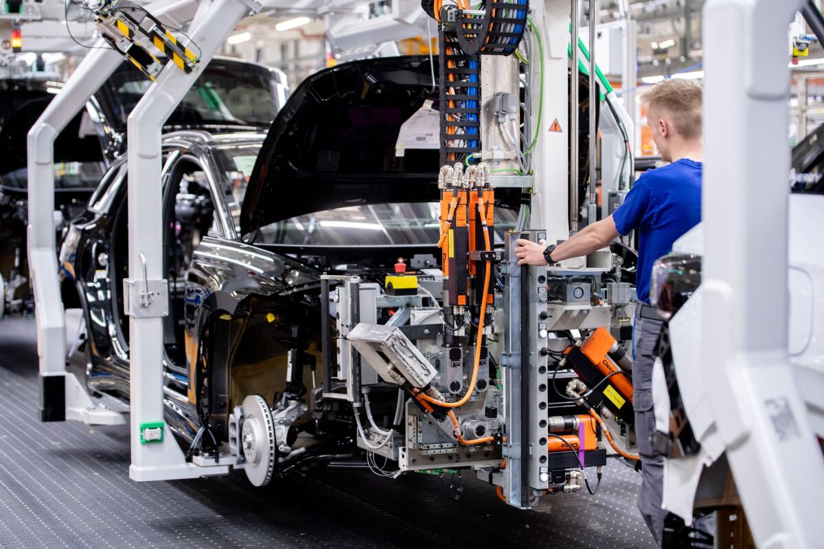 Deutsche Industrie hält sich vergleichsweise gut