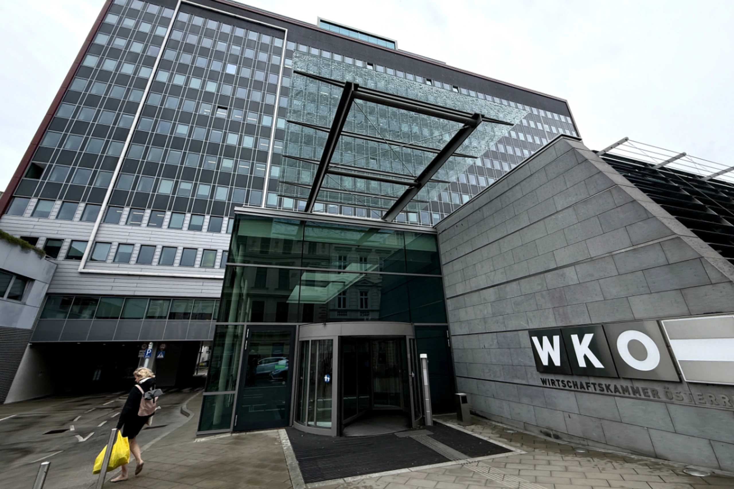 Die WKÖ in Wien-Wieden arbeitet die Zeit unter Ex-Chef Mahrer auf